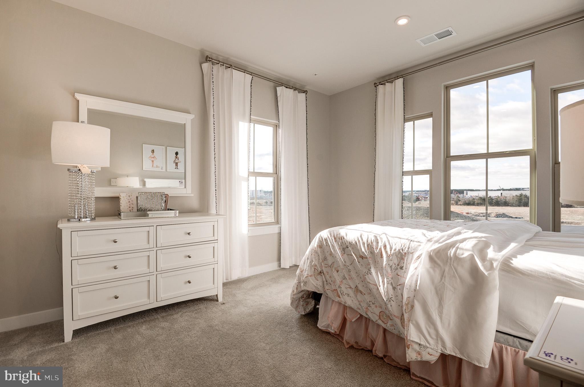 ARCOLA TOWN CENTER CONDO - Residential Lease