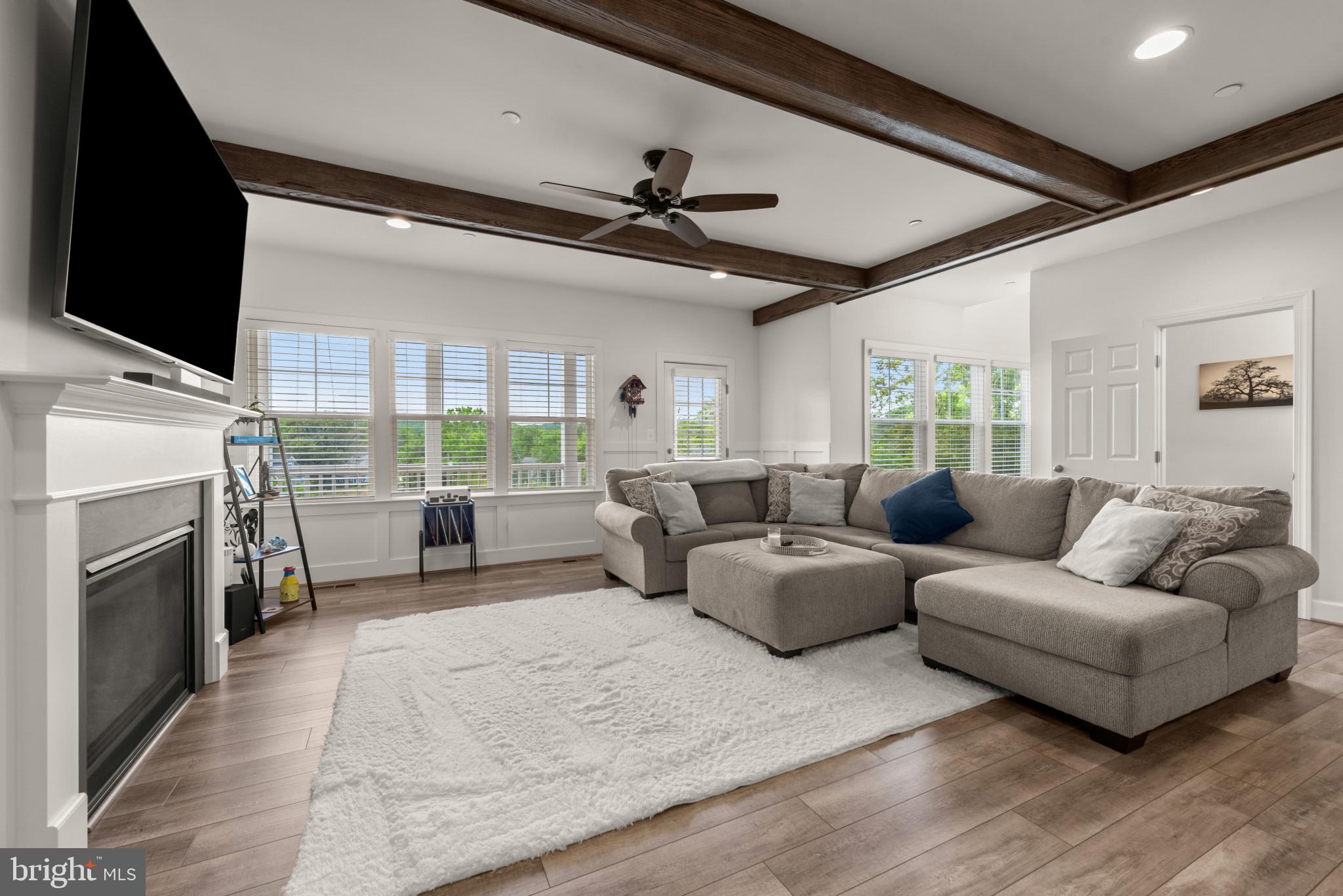 LOCH HAVEN BEACH - Residential