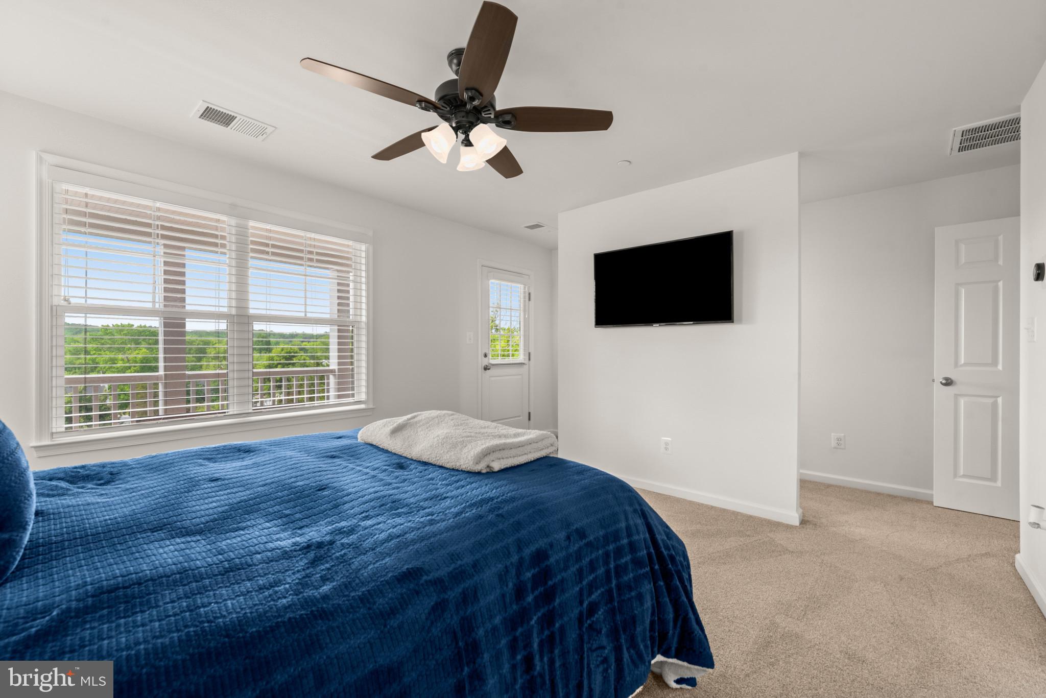 LOCH HAVEN BEACH - Residential