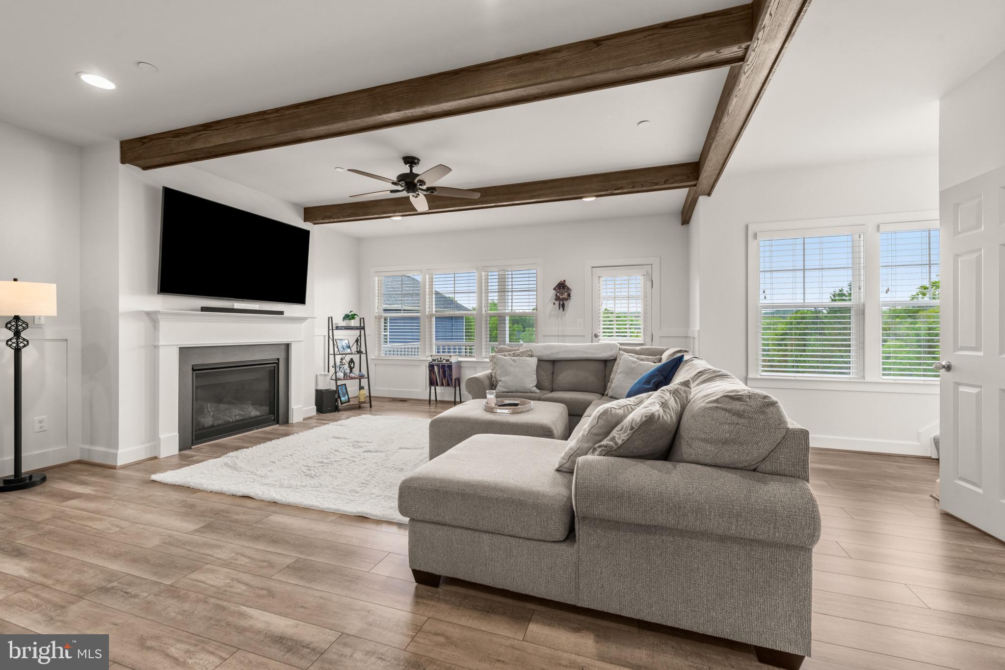 LOCH HAVEN BEACH - Residential