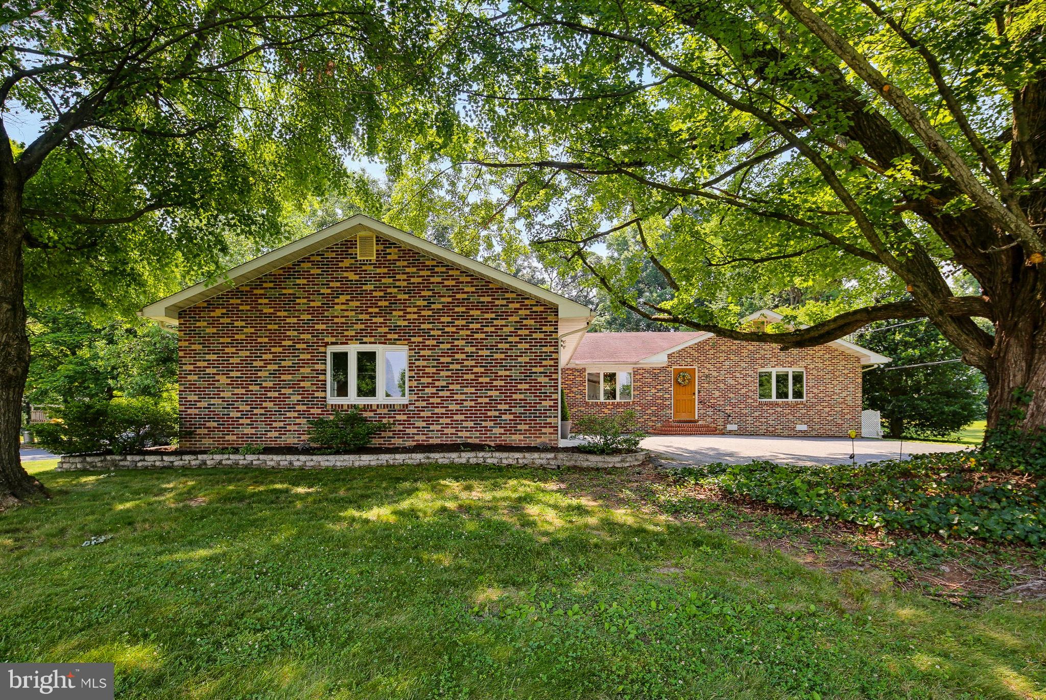 TWIN RIVER BEACH - Residential