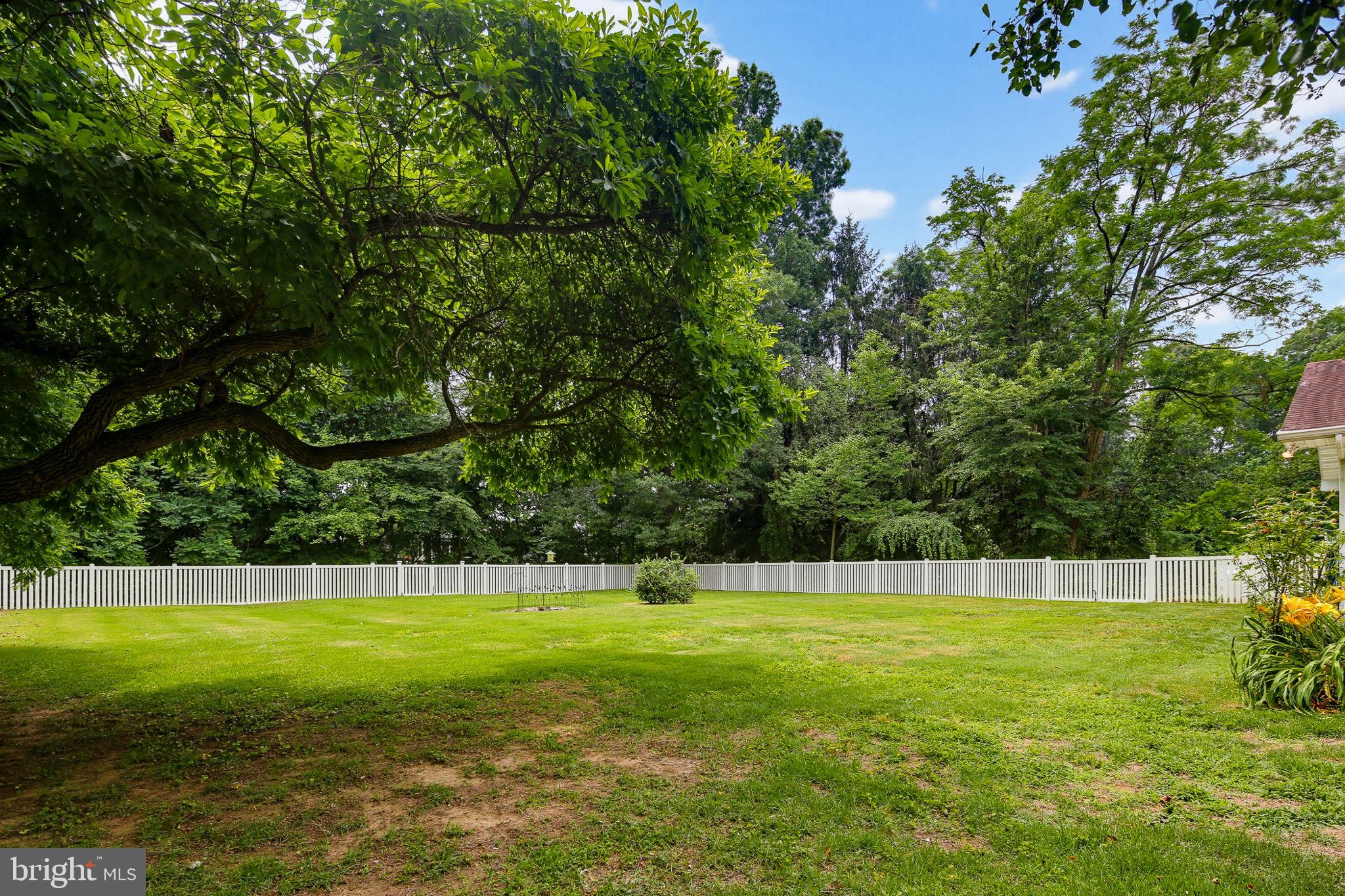TWIN RIVER BEACH - Residential