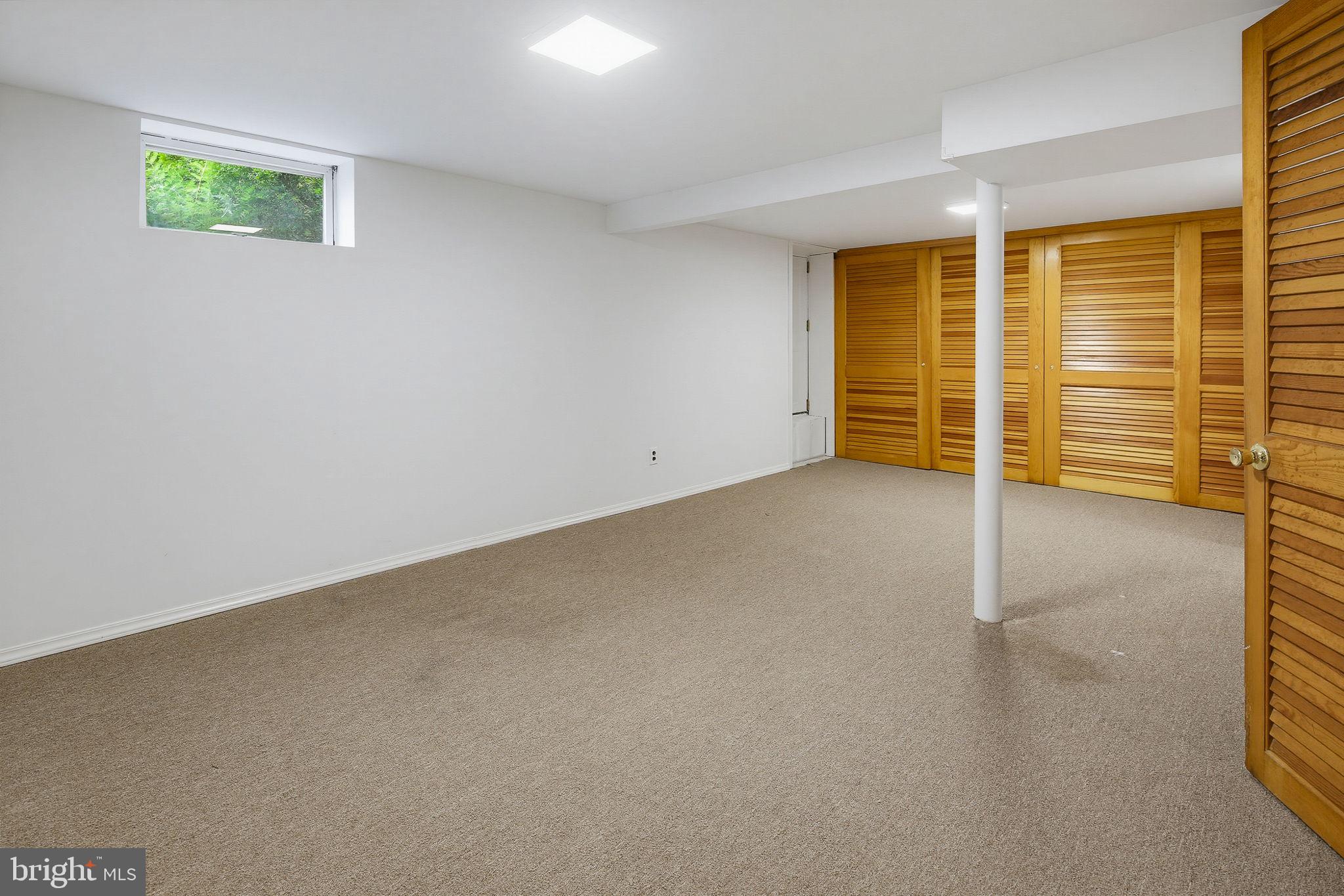 TWIN RIVER BEACH - Residential