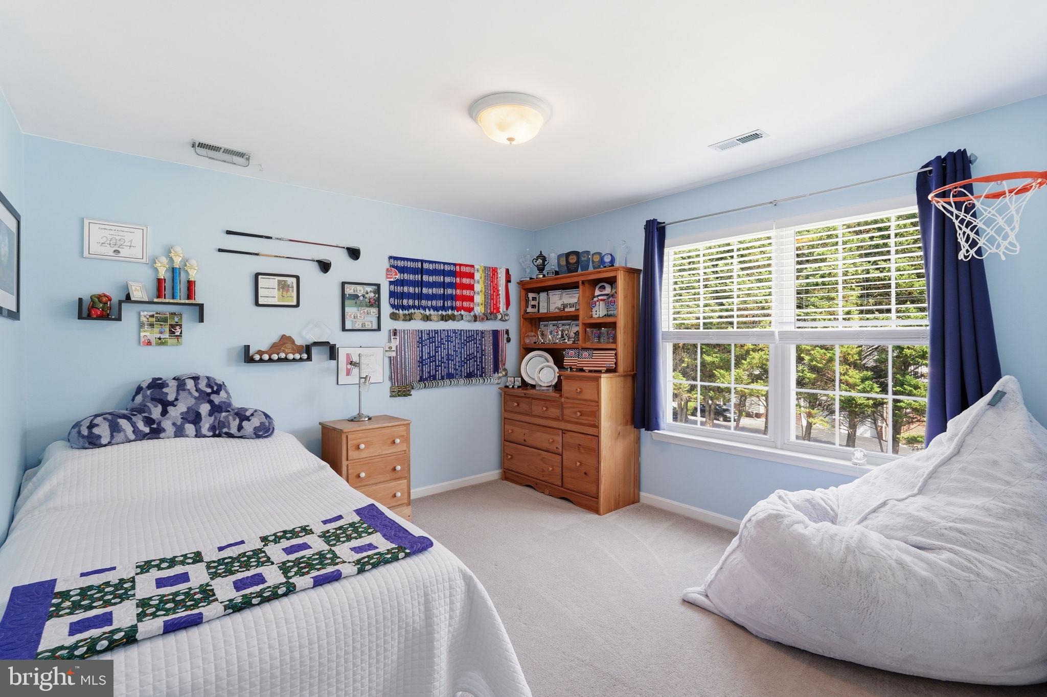 CASTLETON - Residential