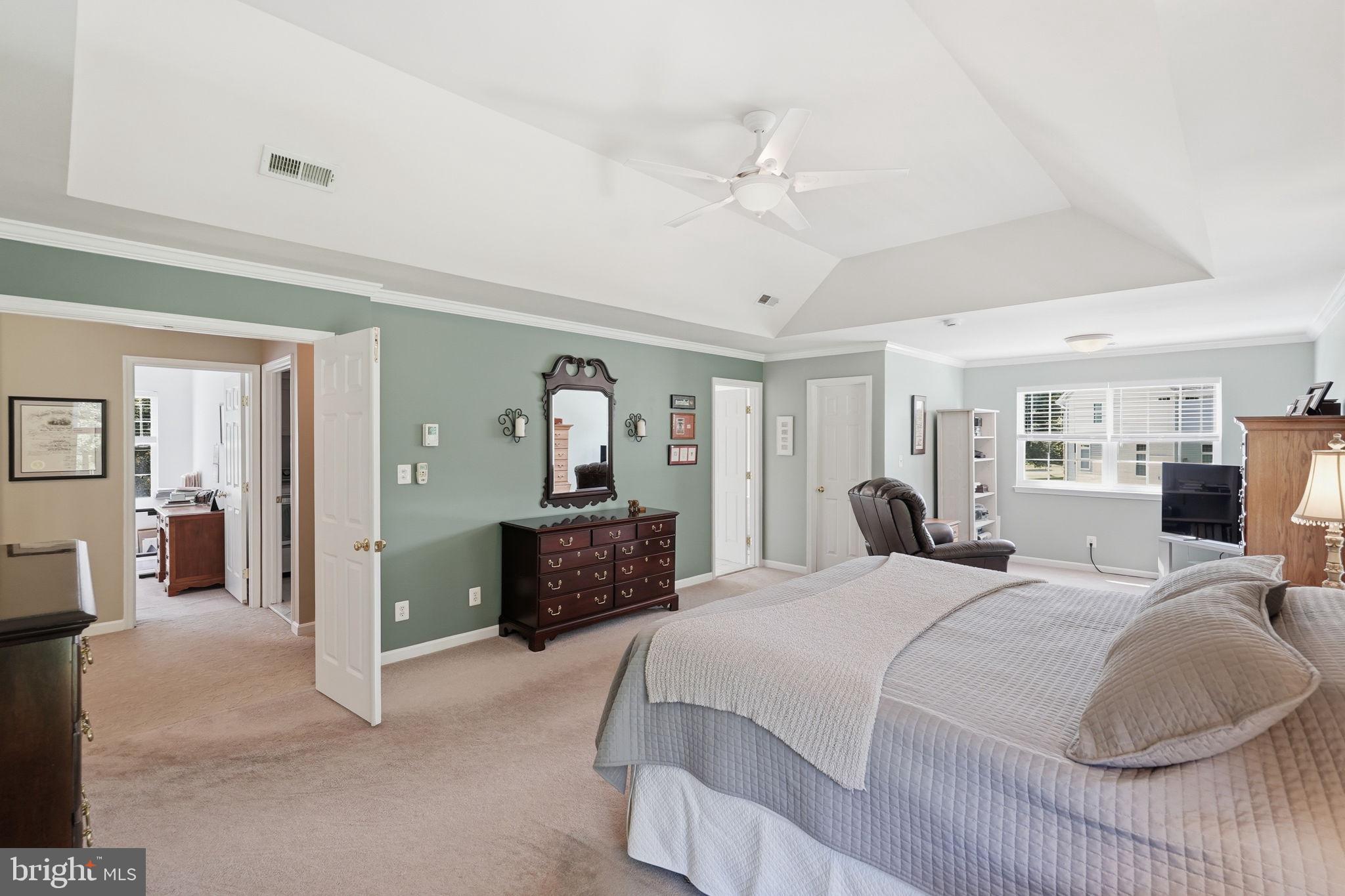 CASTLETON - Residential
