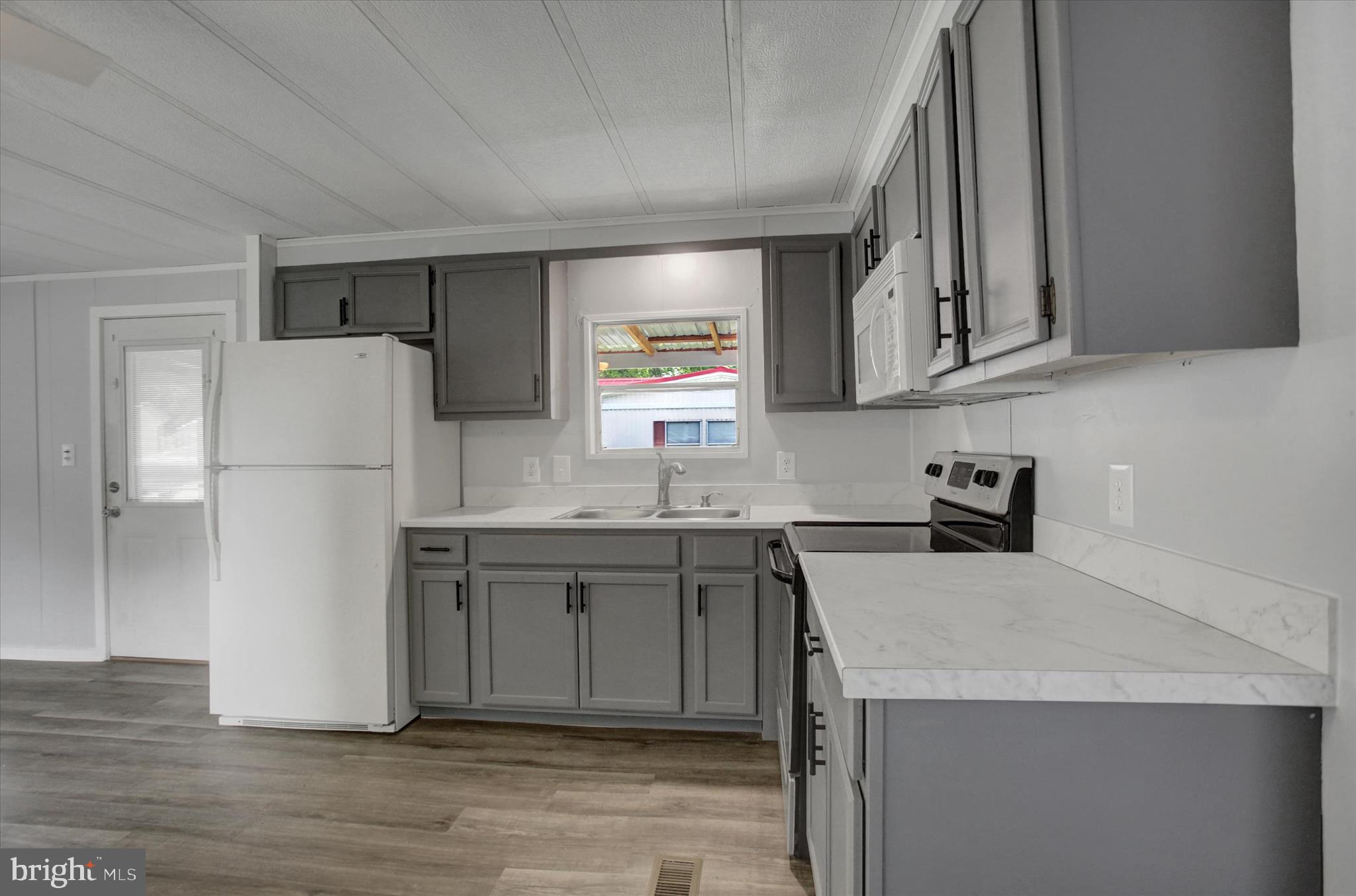 SHIPPENSBURG MOBILE ESTATES - Residential