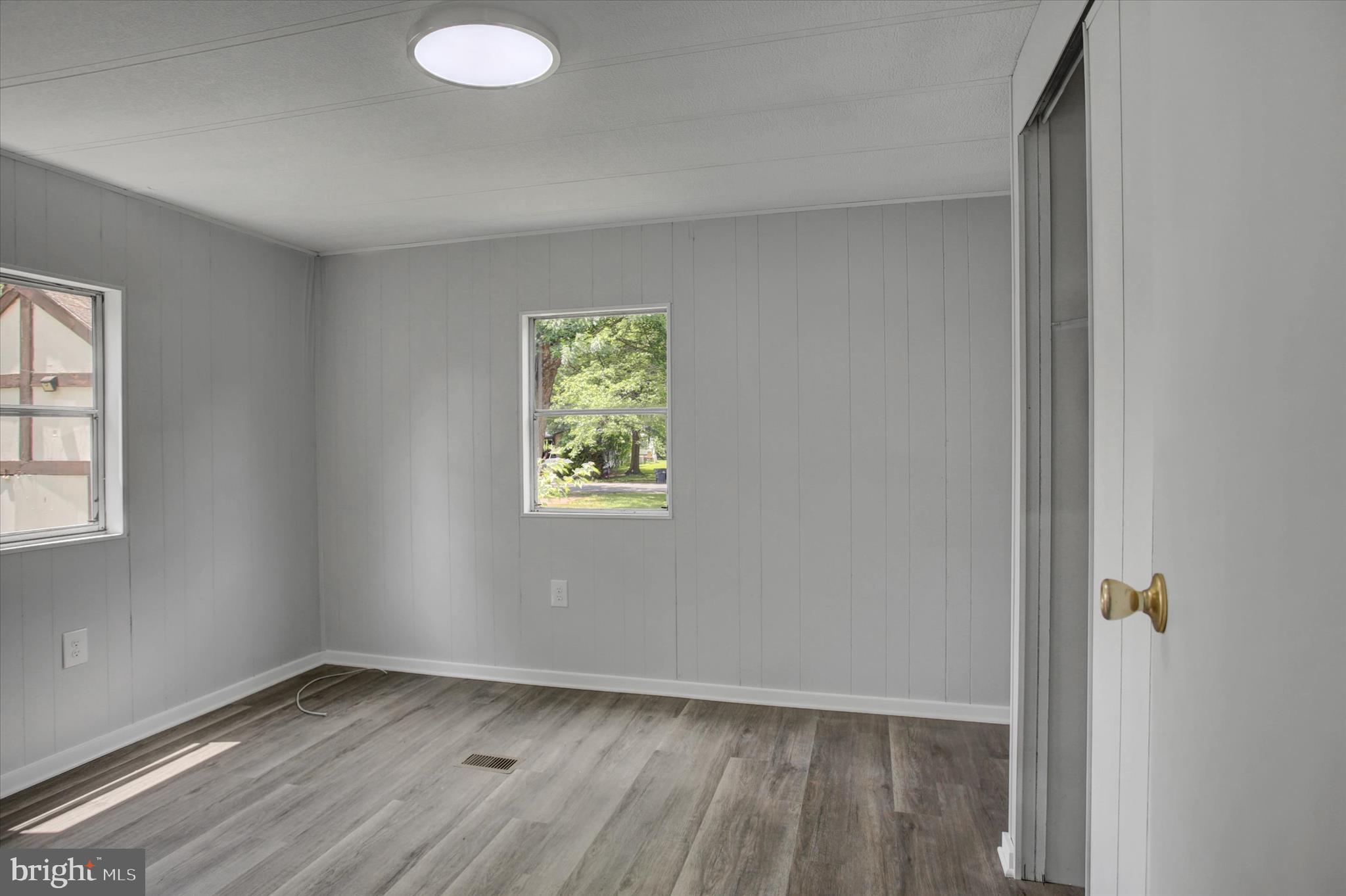 SHIPPENSBURG MOBILE ESTATES - Residential