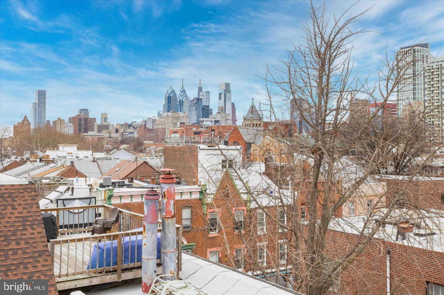 SOCIETY HILL - Residential