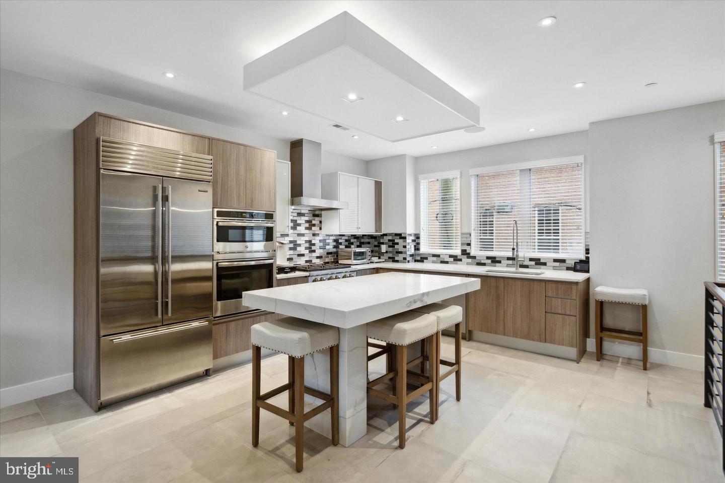 SOCIETY HILL - Residential