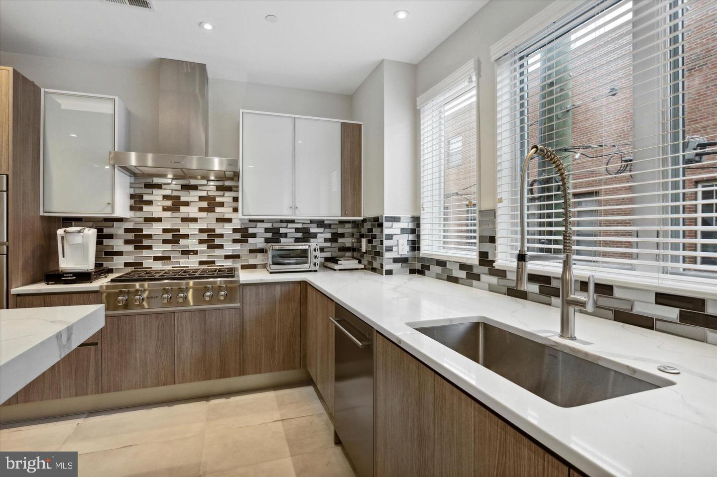 SOCIETY HILL - Residential