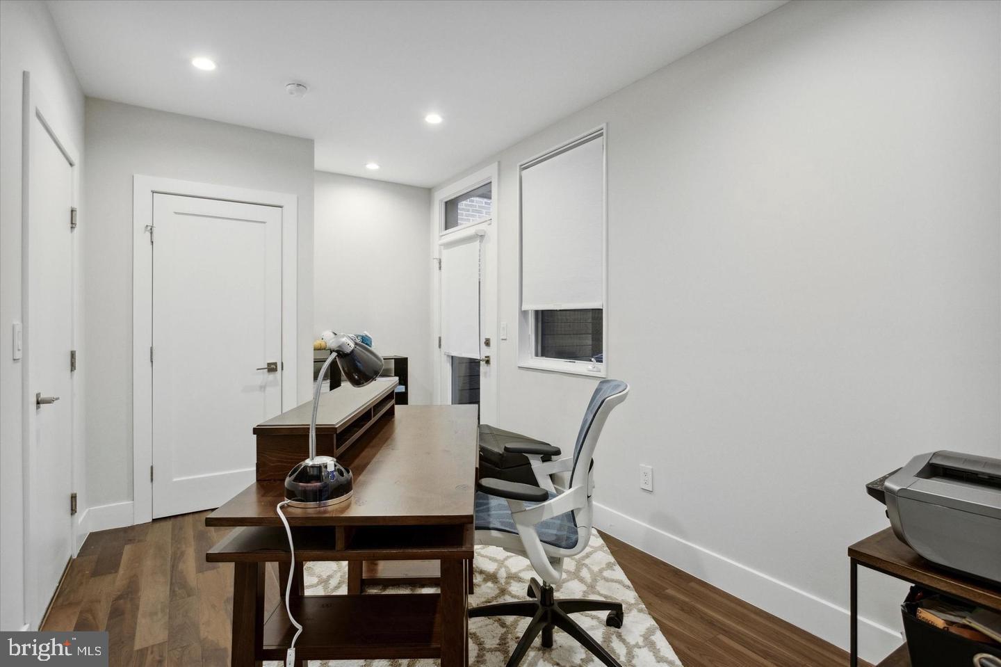 SOCIETY HILL - Residential