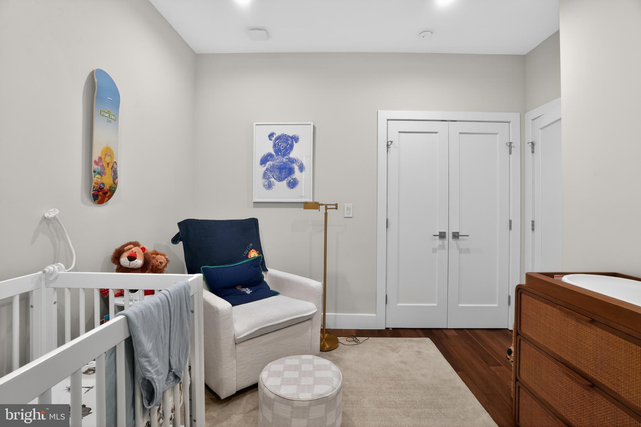 SOCIETY HILL - Residential
