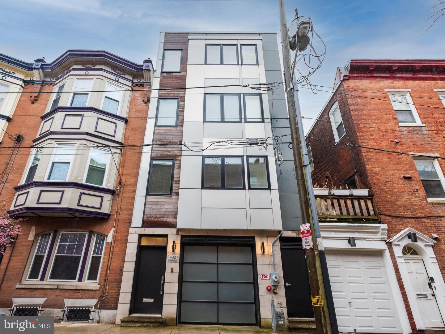 SOCIETY HILL - Residential