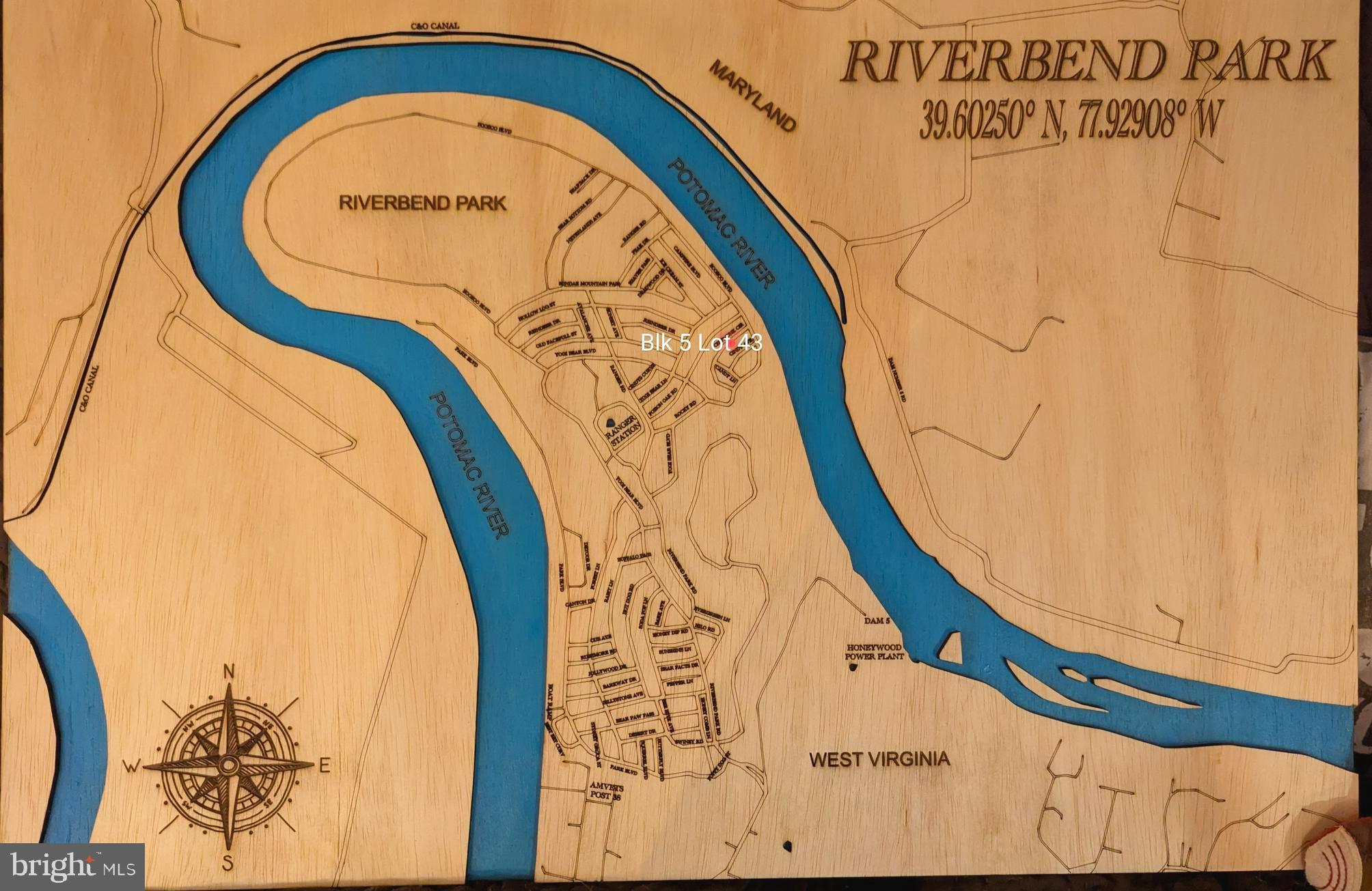 RIVER BEND - Land