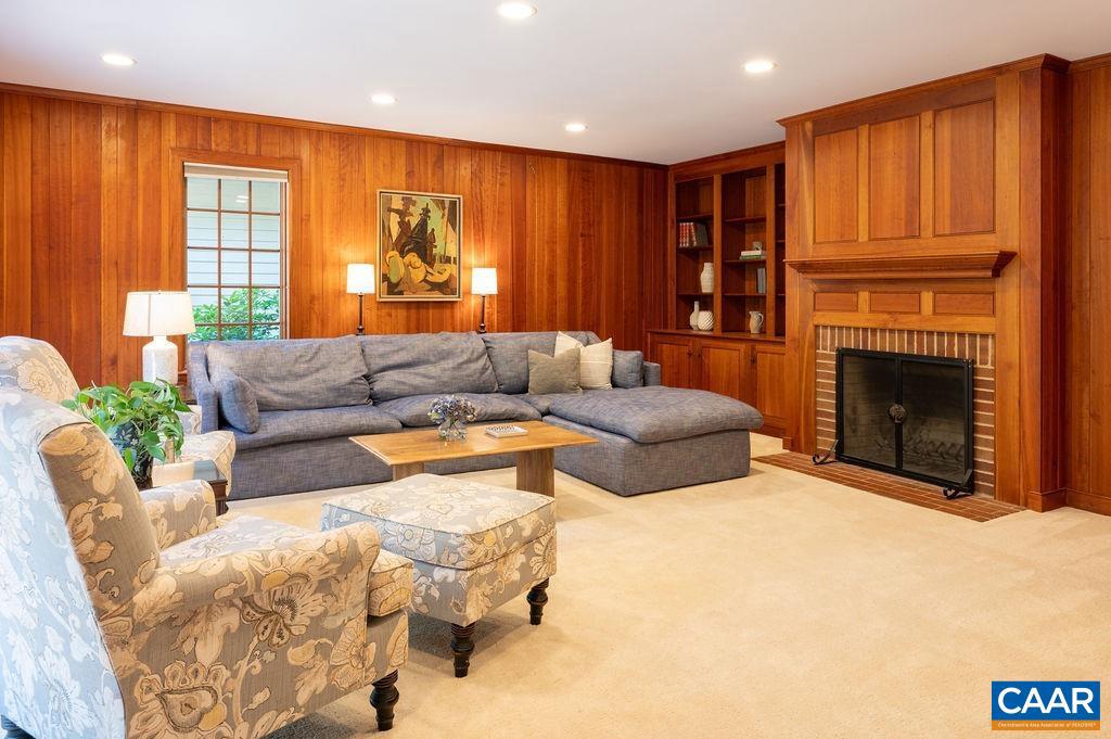 WAVERLY - Residential