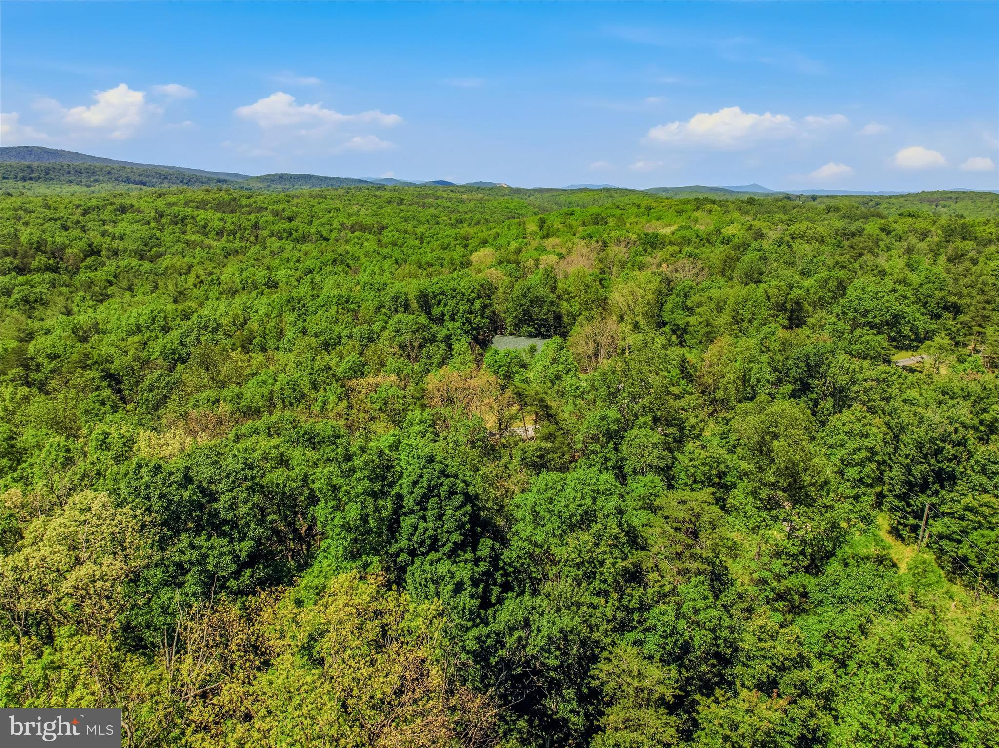 HARDWOOD HILLS - Residential