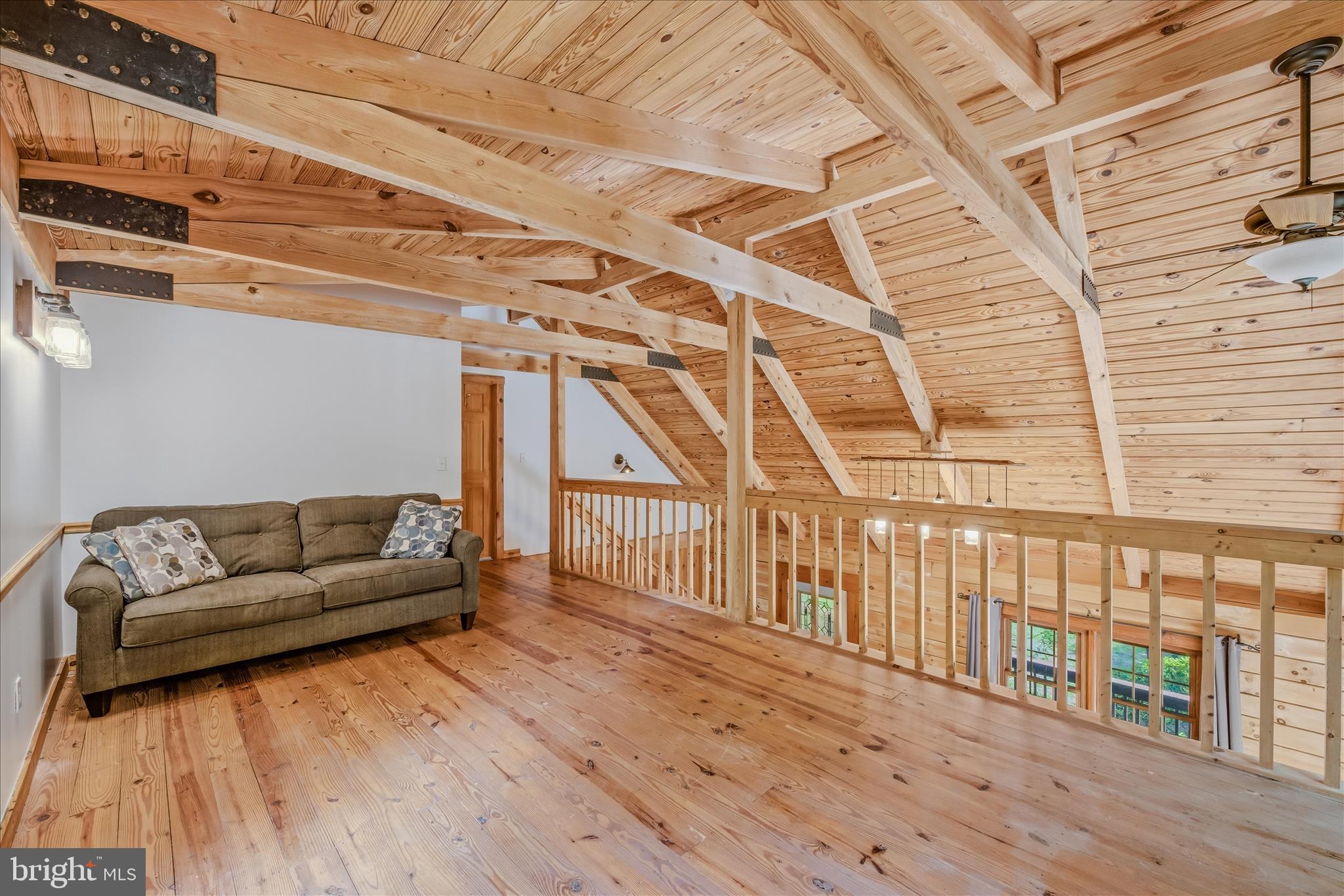 HARDWOOD HILLS - Residential