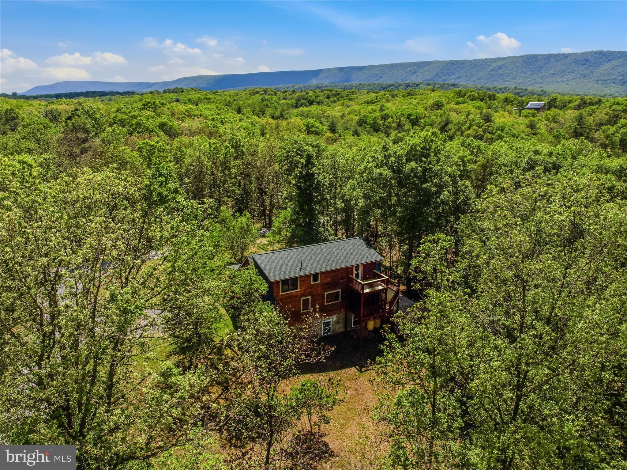 HARDWOOD HILLS - Residential