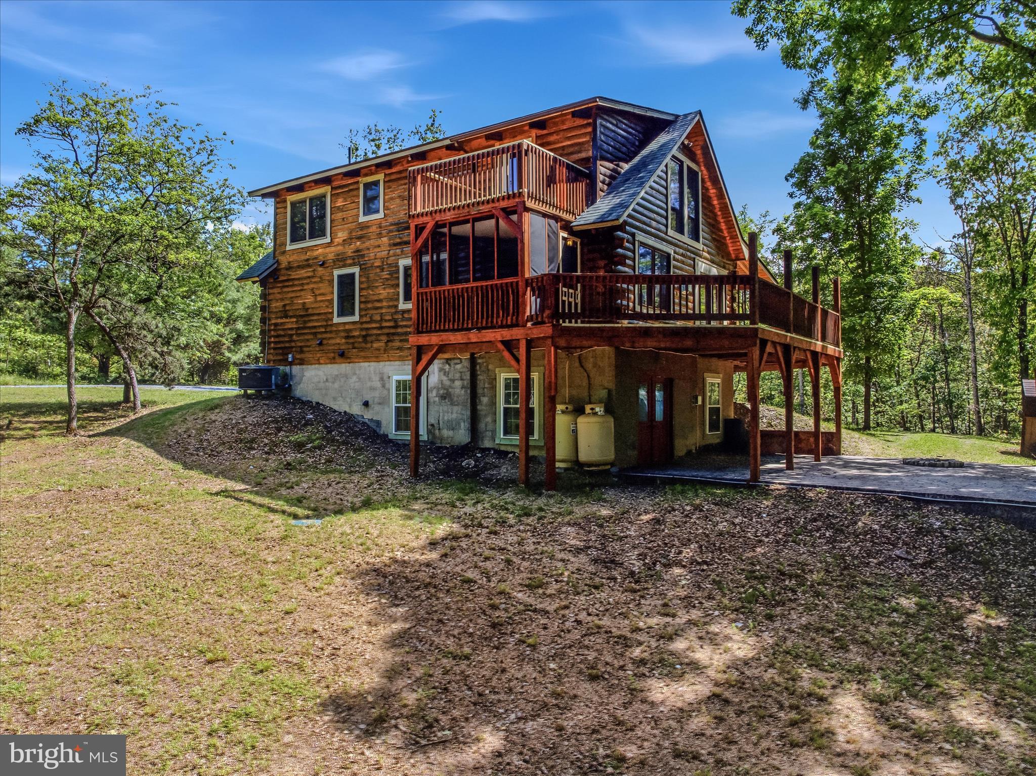 HARDWOOD HILLS - Residential