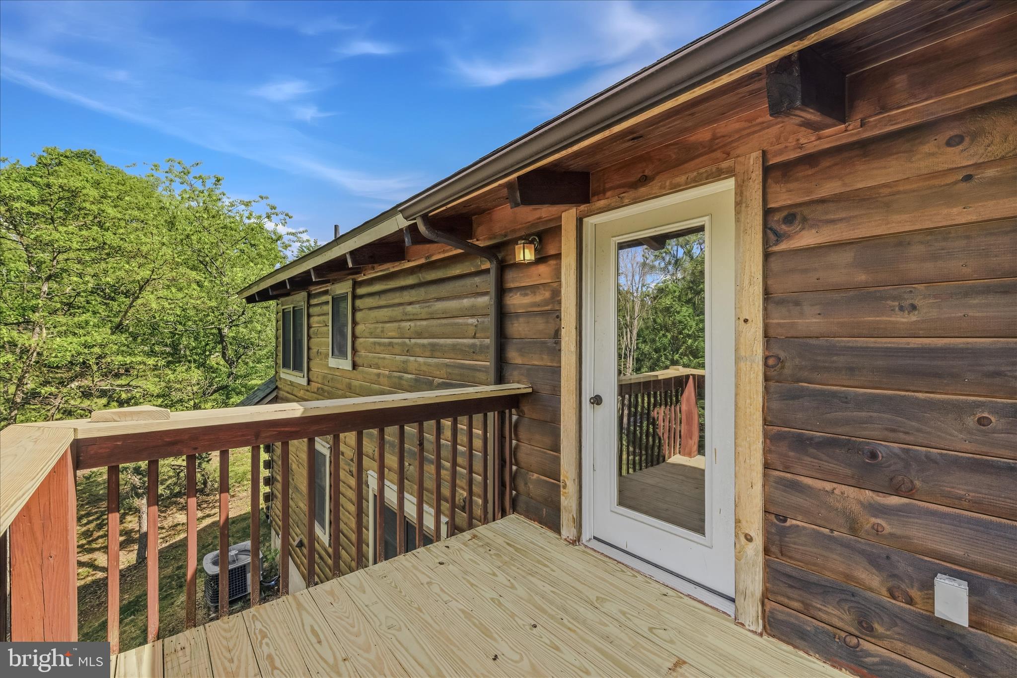 HARDWOOD HILLS - Residential