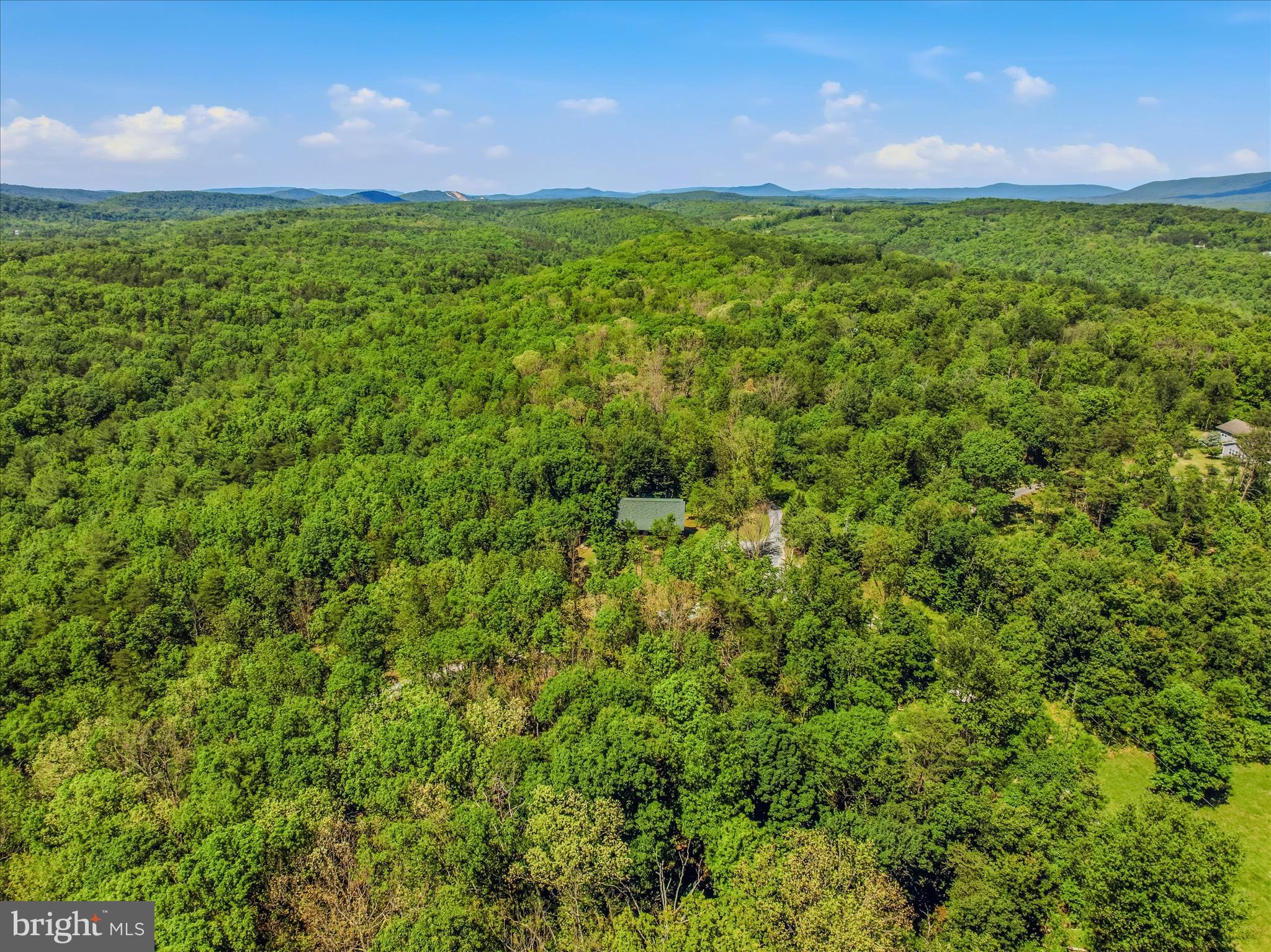 HARDWOOD HILLS - Residential