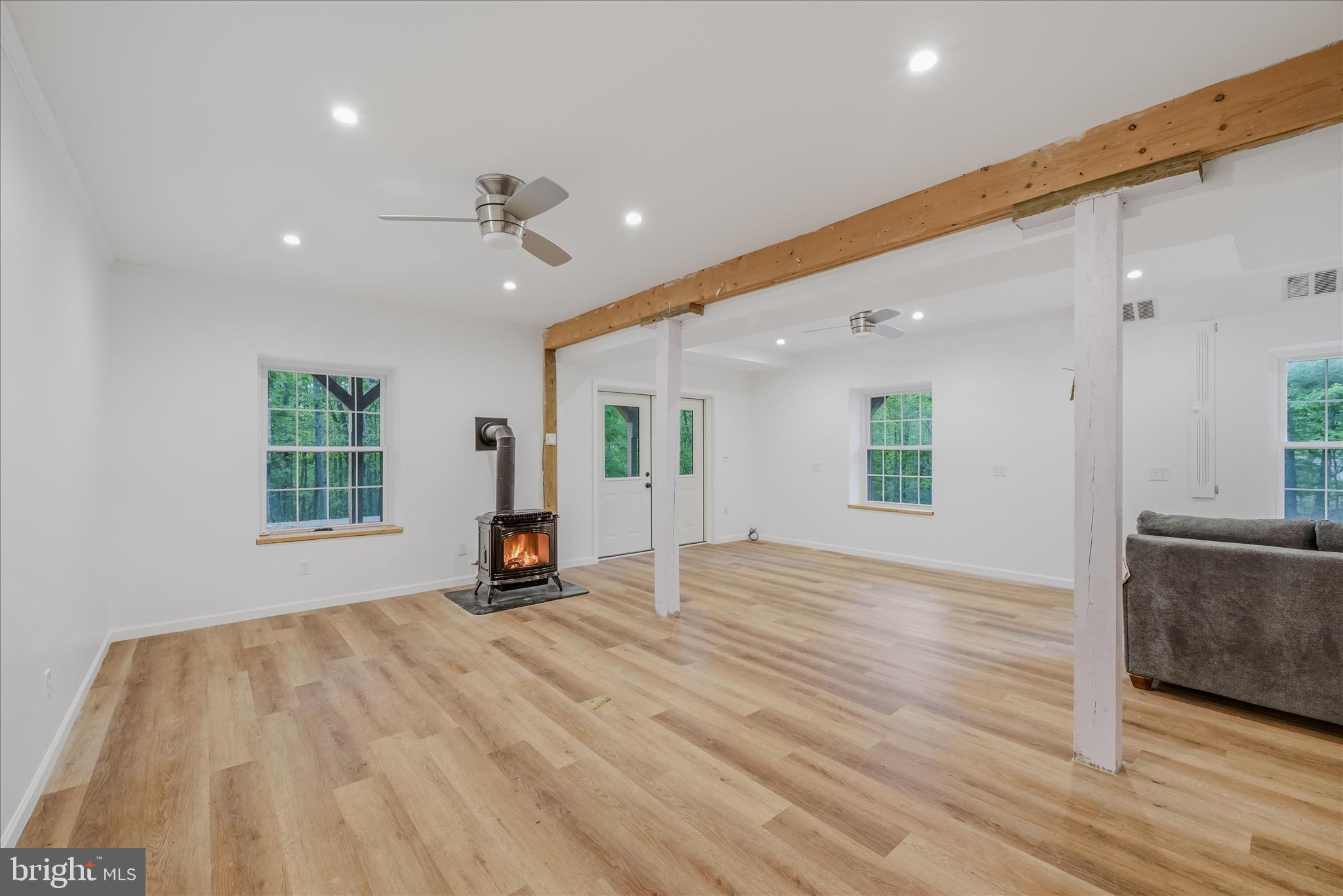 HARDWOOD HILLS - Residential