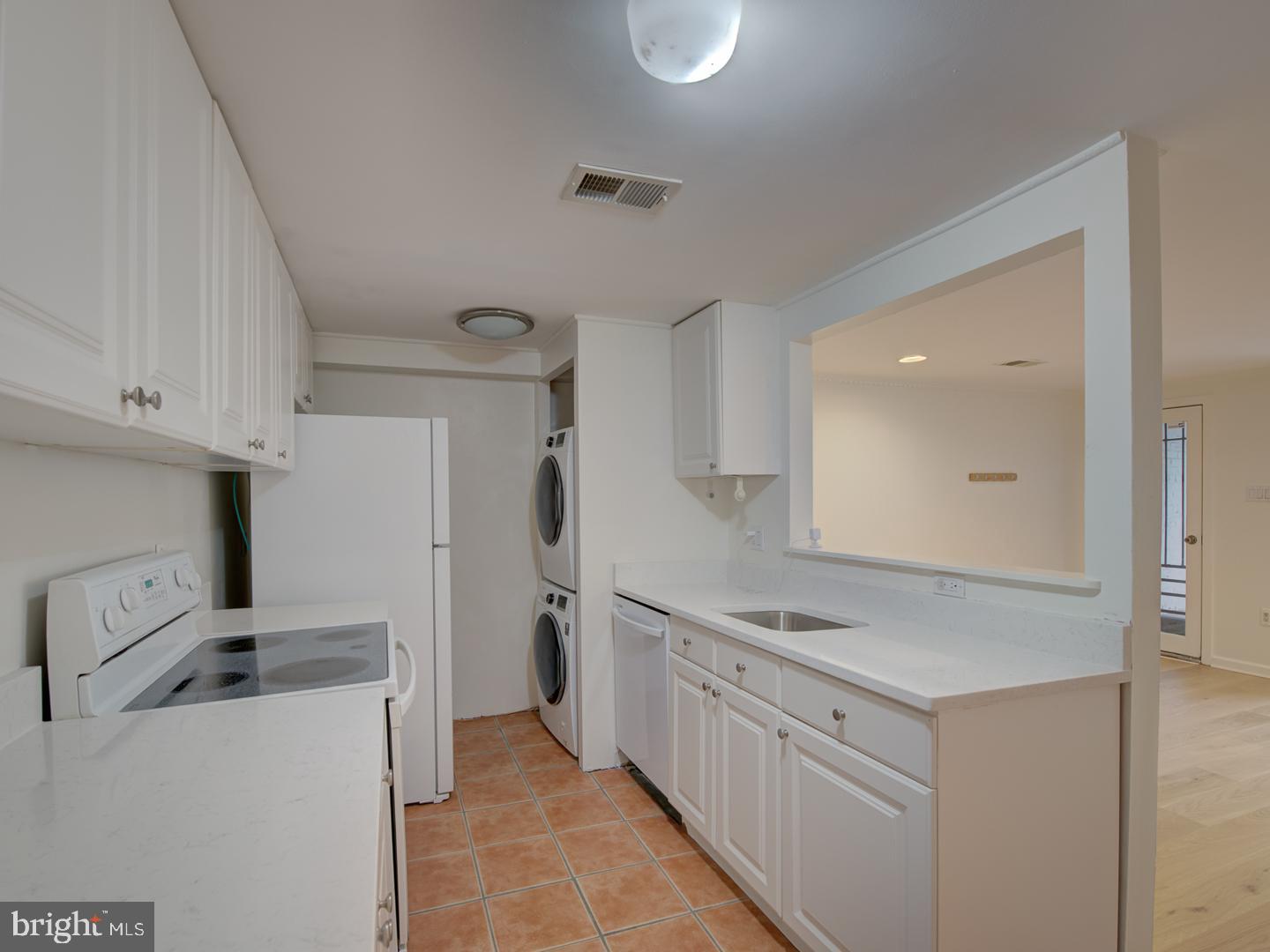 U STREET CORRIDOR - Residential Lease