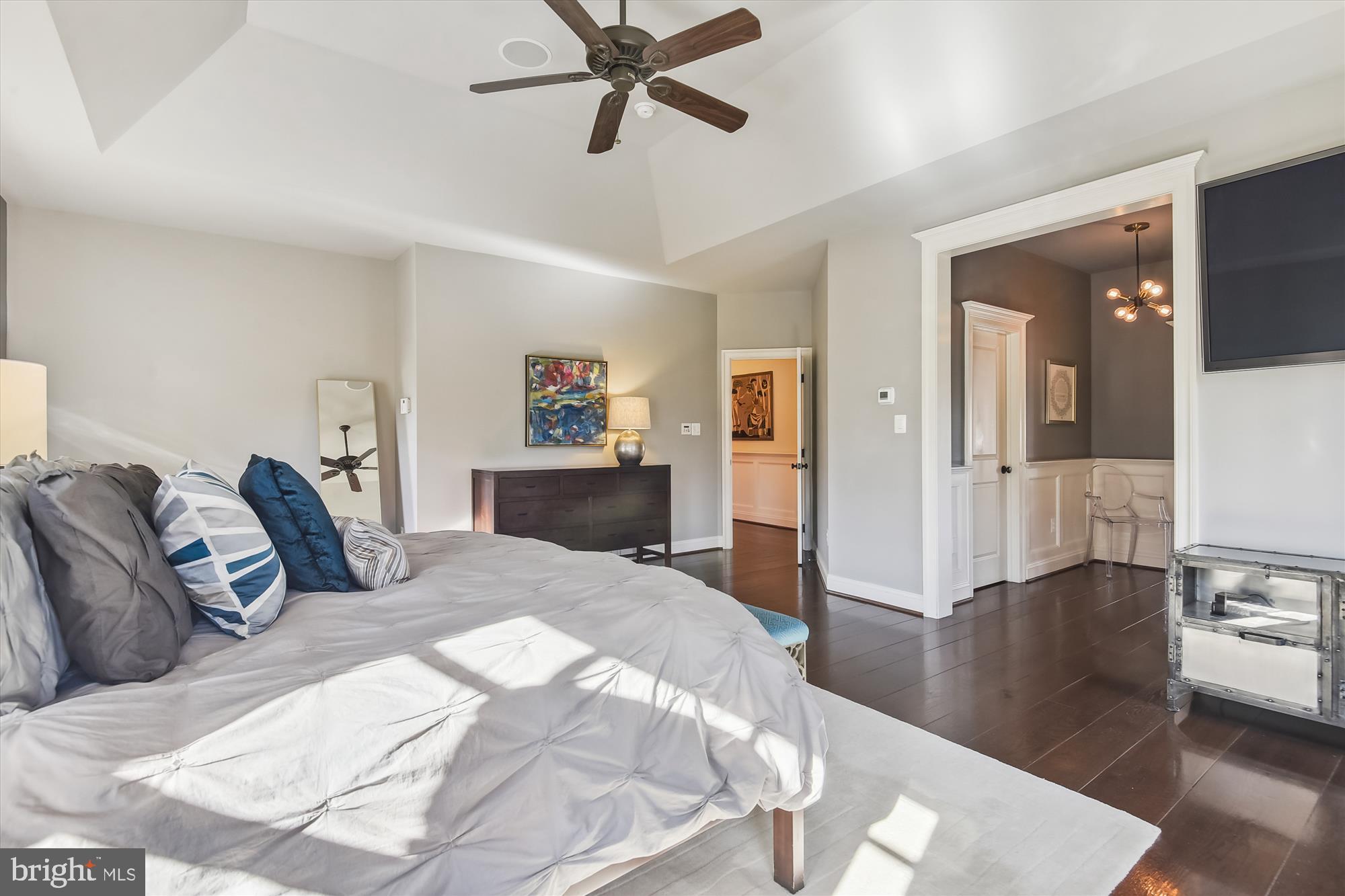 POTOMAC PLACE - Residential