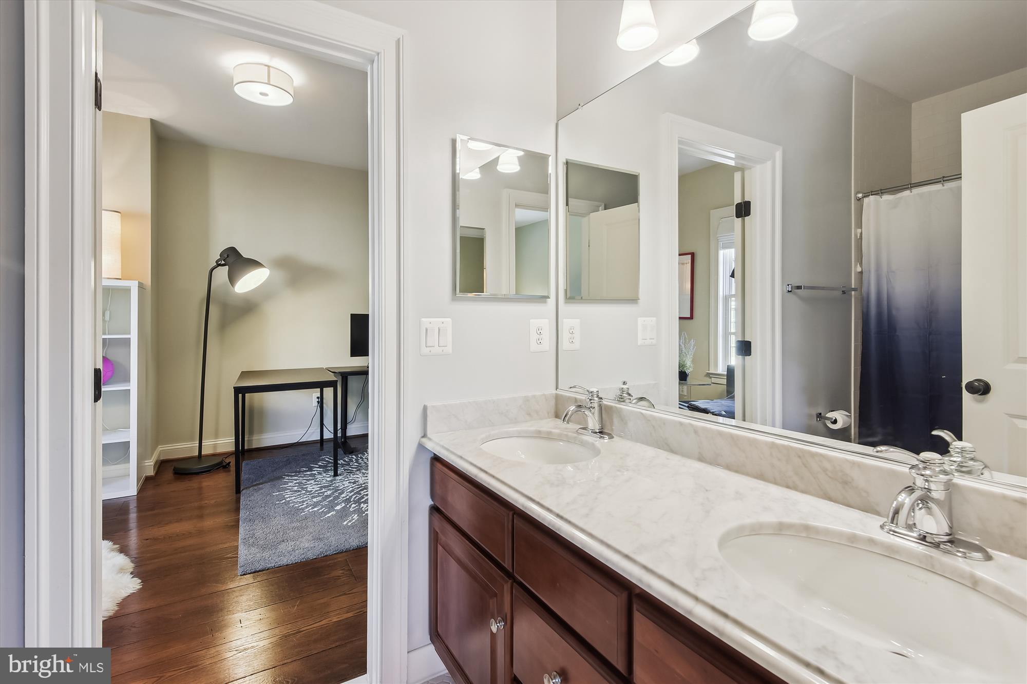 POTOMAC PLACE - Residential