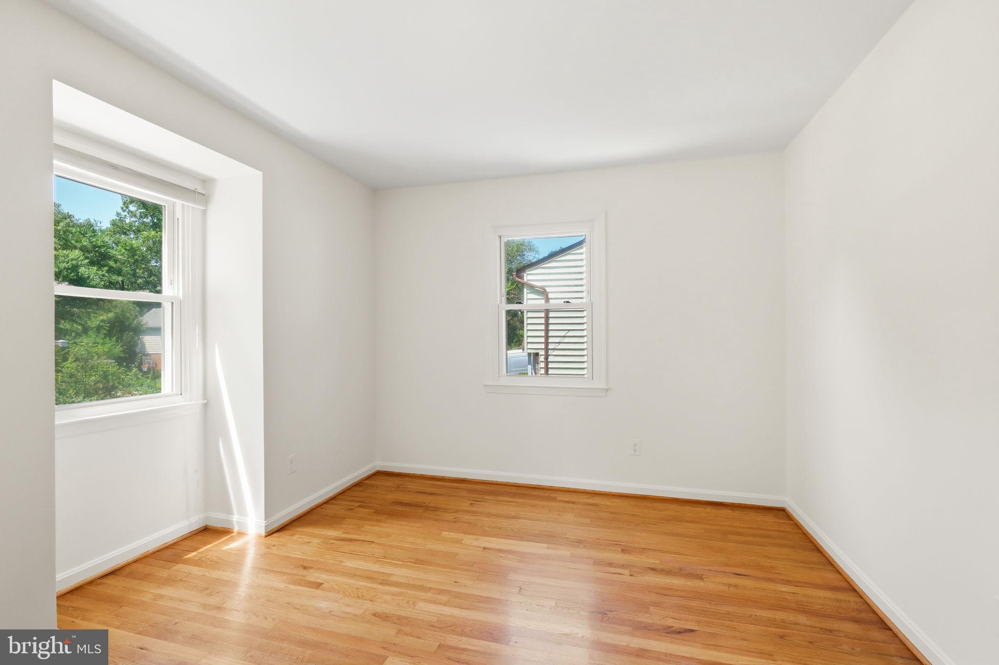 GLENFIELD MANOR - Residential