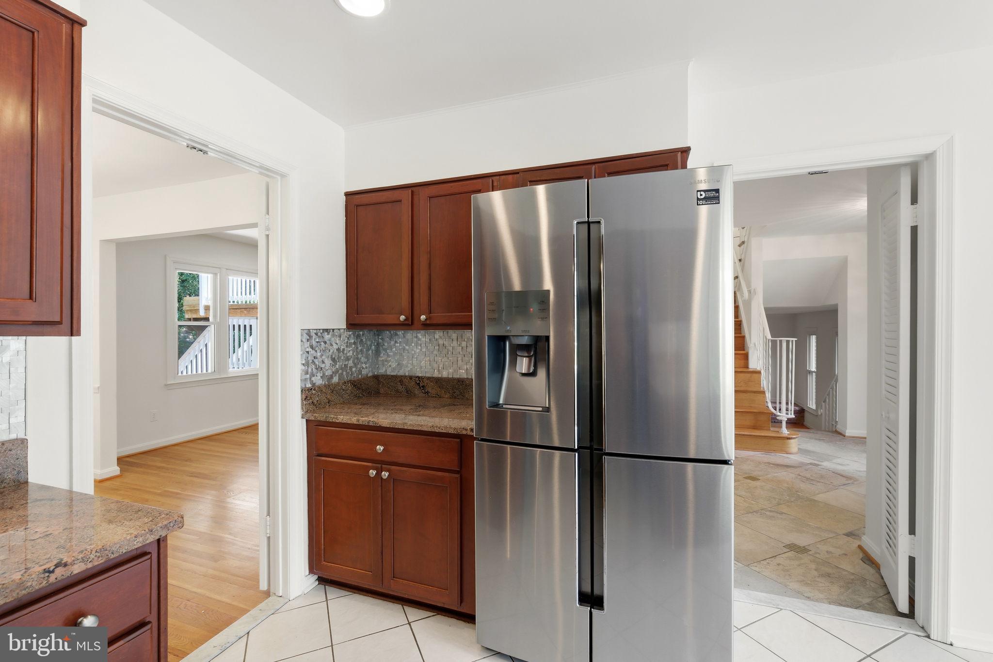 GLENFIELD MANOR - Residential