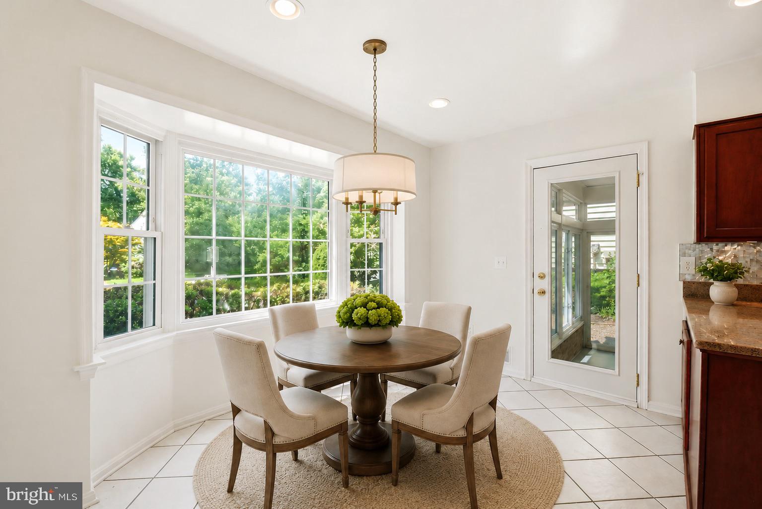 GLENFIELD MANOR - Residential