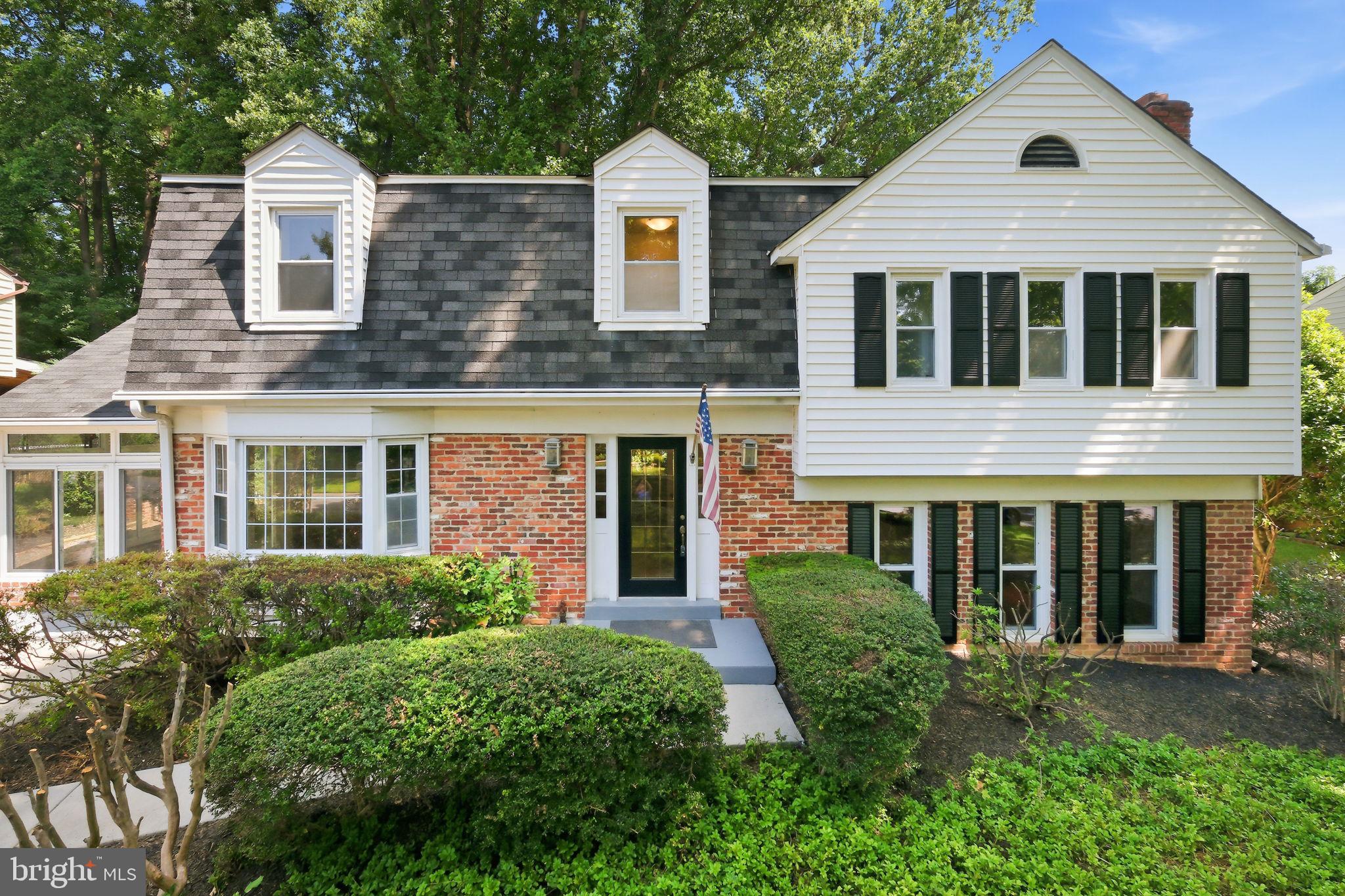 GLENFIELD MANOR - Residential