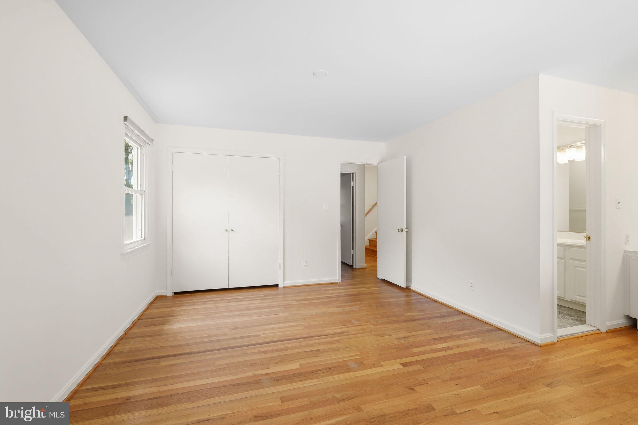 GLENFIELD MANOR - Residential