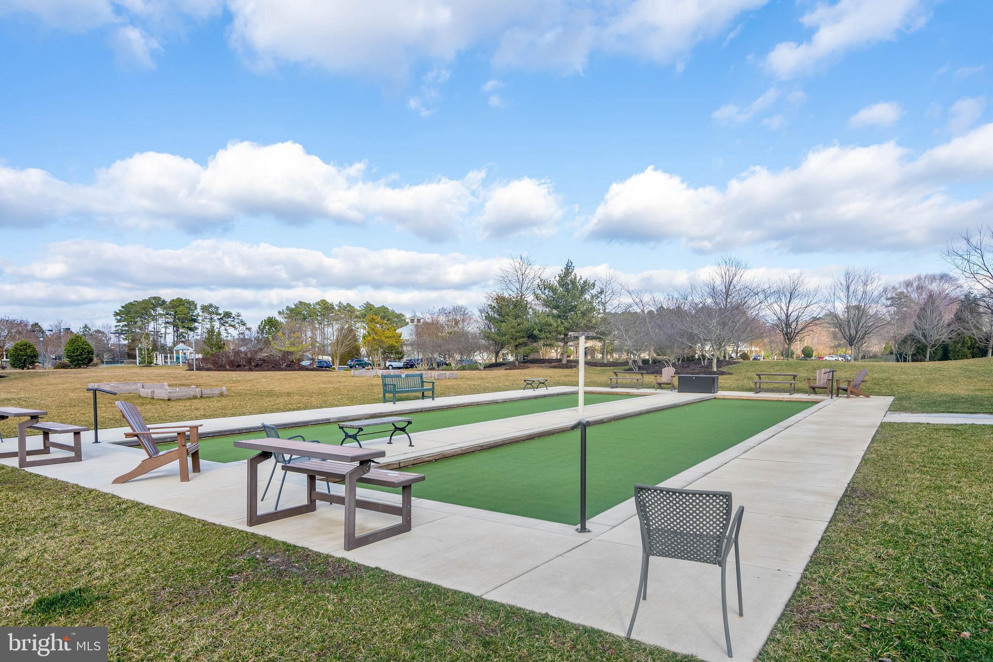BAY FOREST CLUB - Residential
