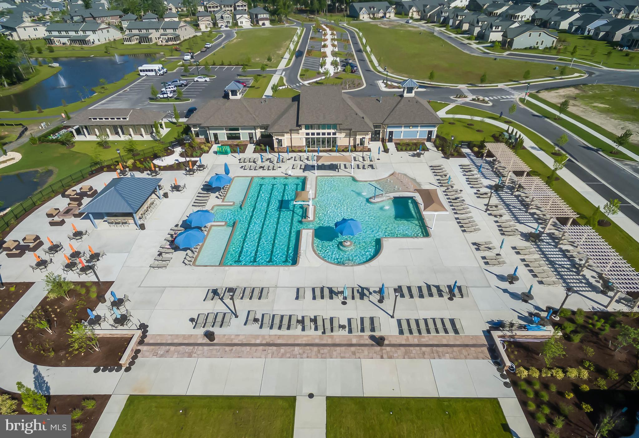 BAY FOREST CLUB - Residential