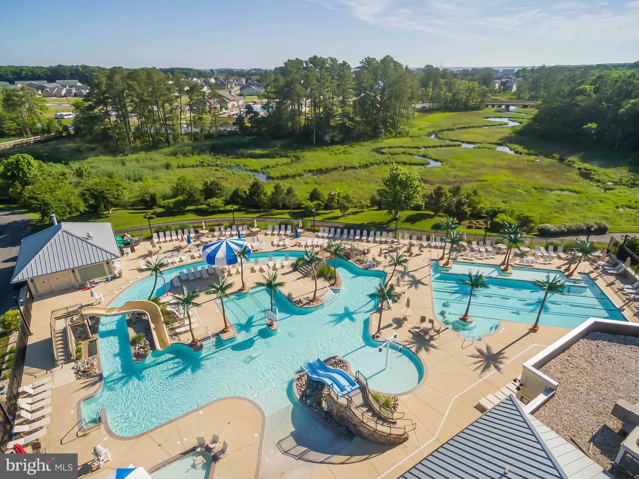BAY FOREST CLUB - Residential