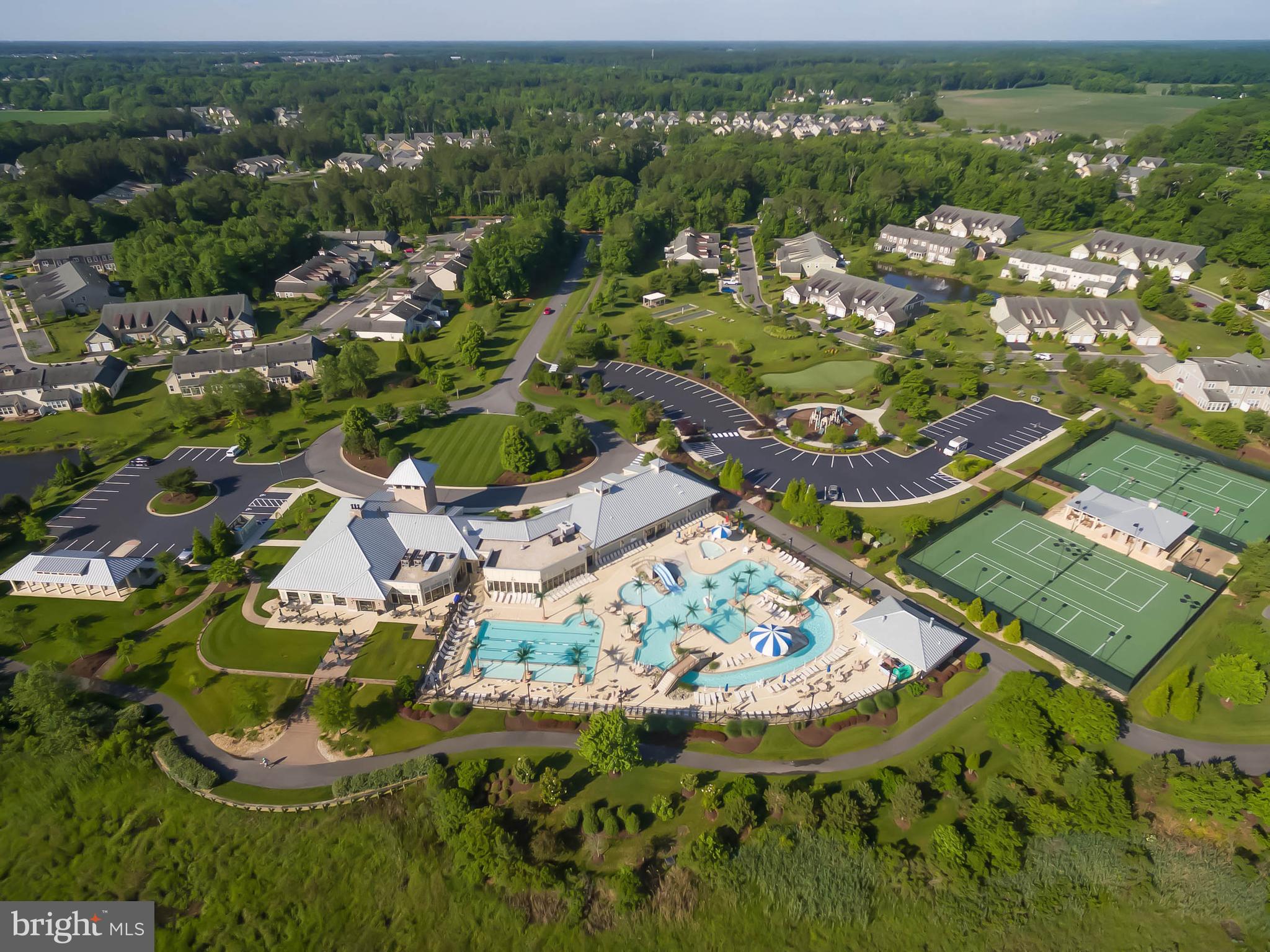 BAY FOREST CLUB - Residential