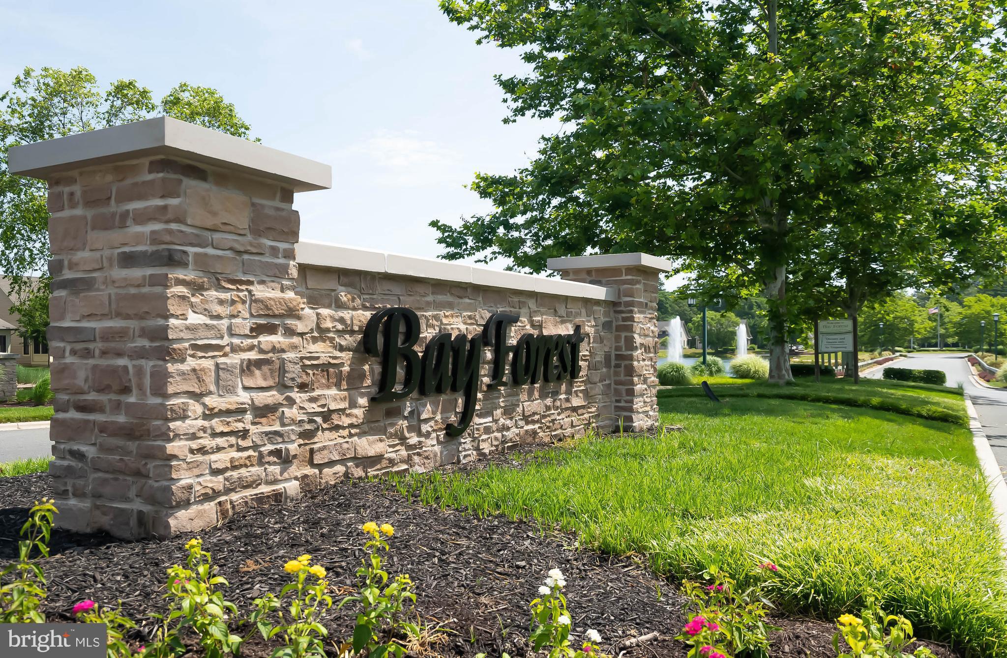 BAY FOREST CLUB - Residential