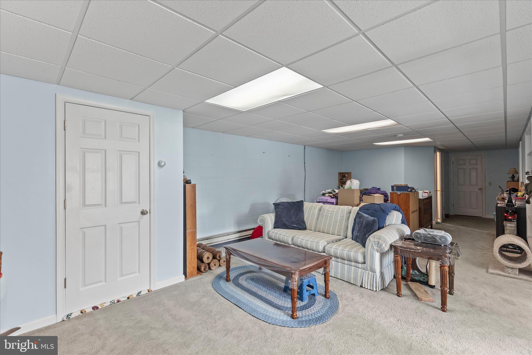 COLONIAL ACRES - Residential