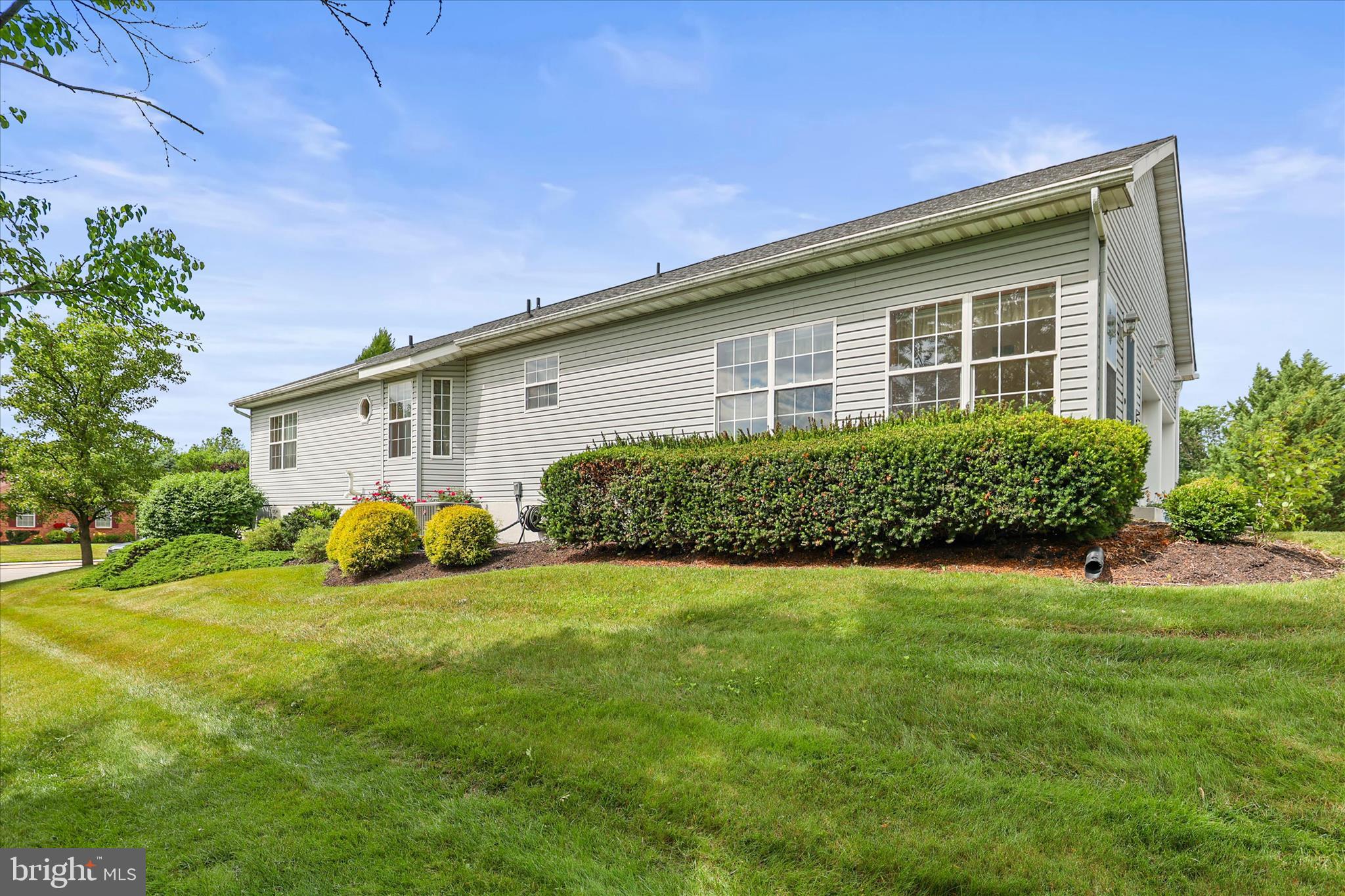 COLONIAL ACRES - Residential
