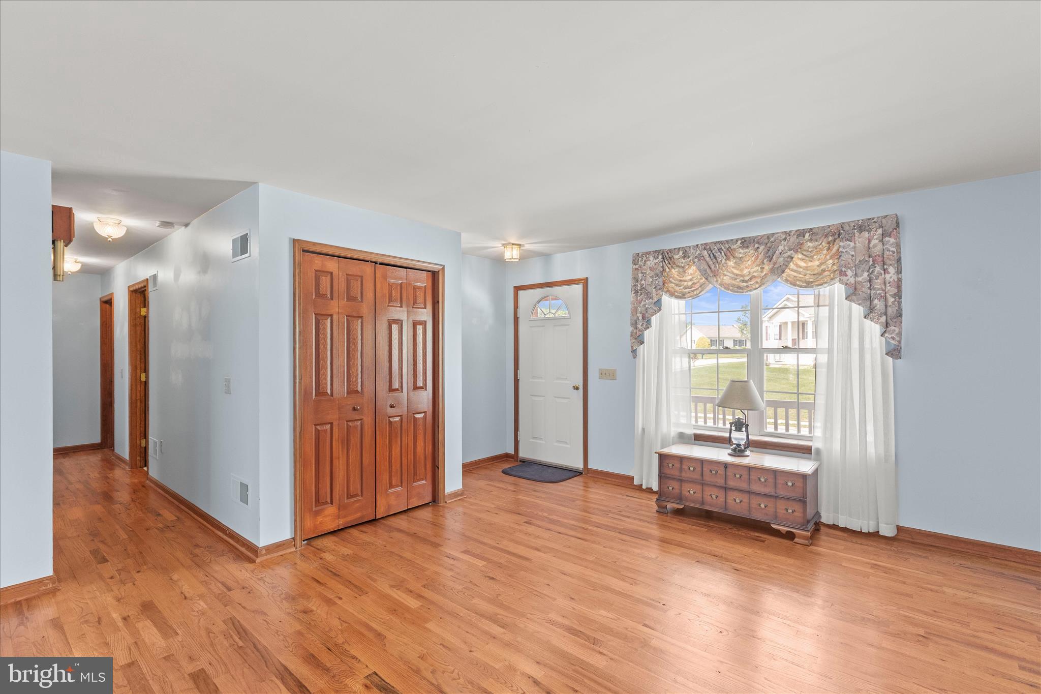 COLONIAL ACRES - Residential