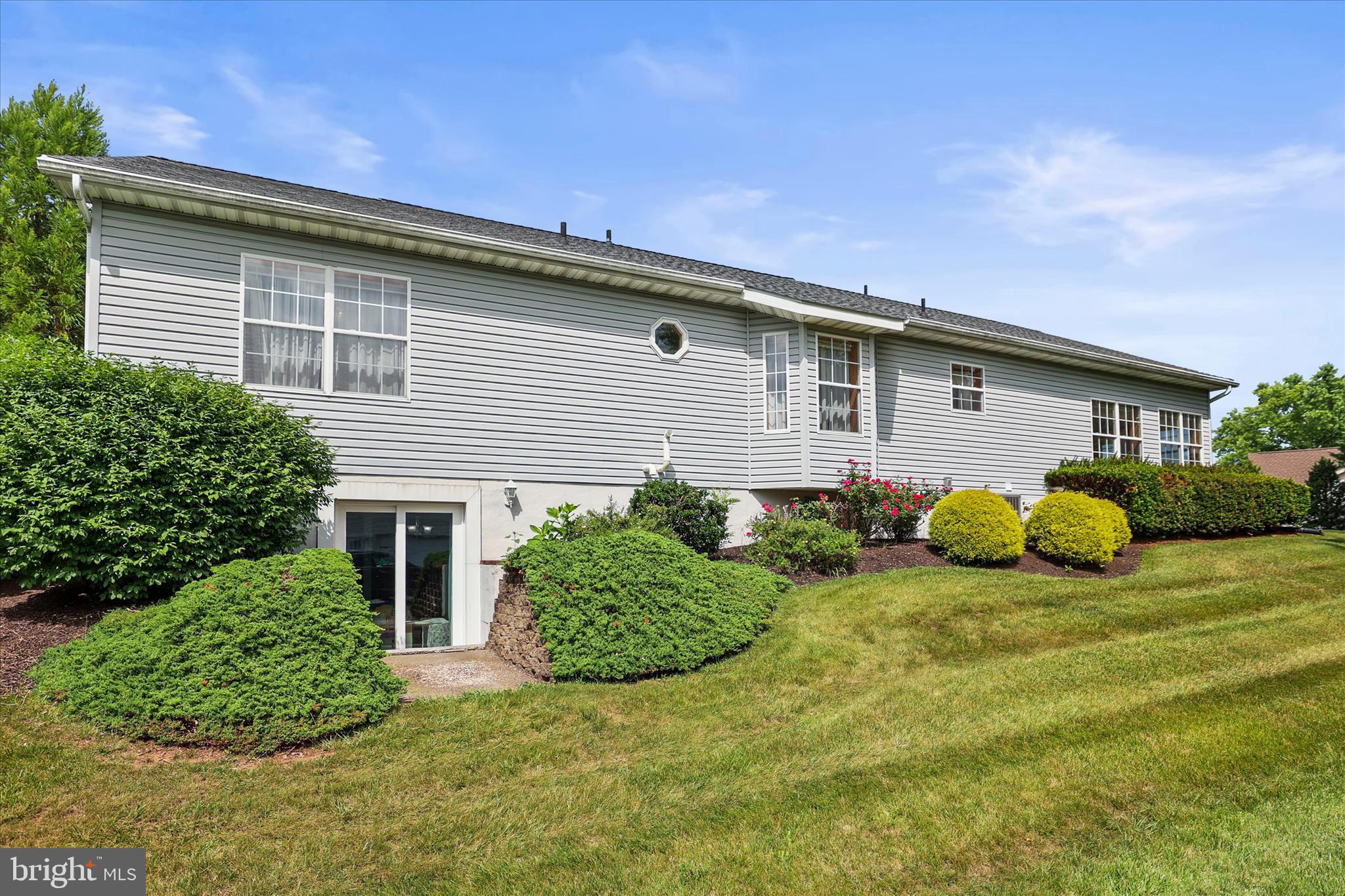 COLONIAL ACRES - Residential