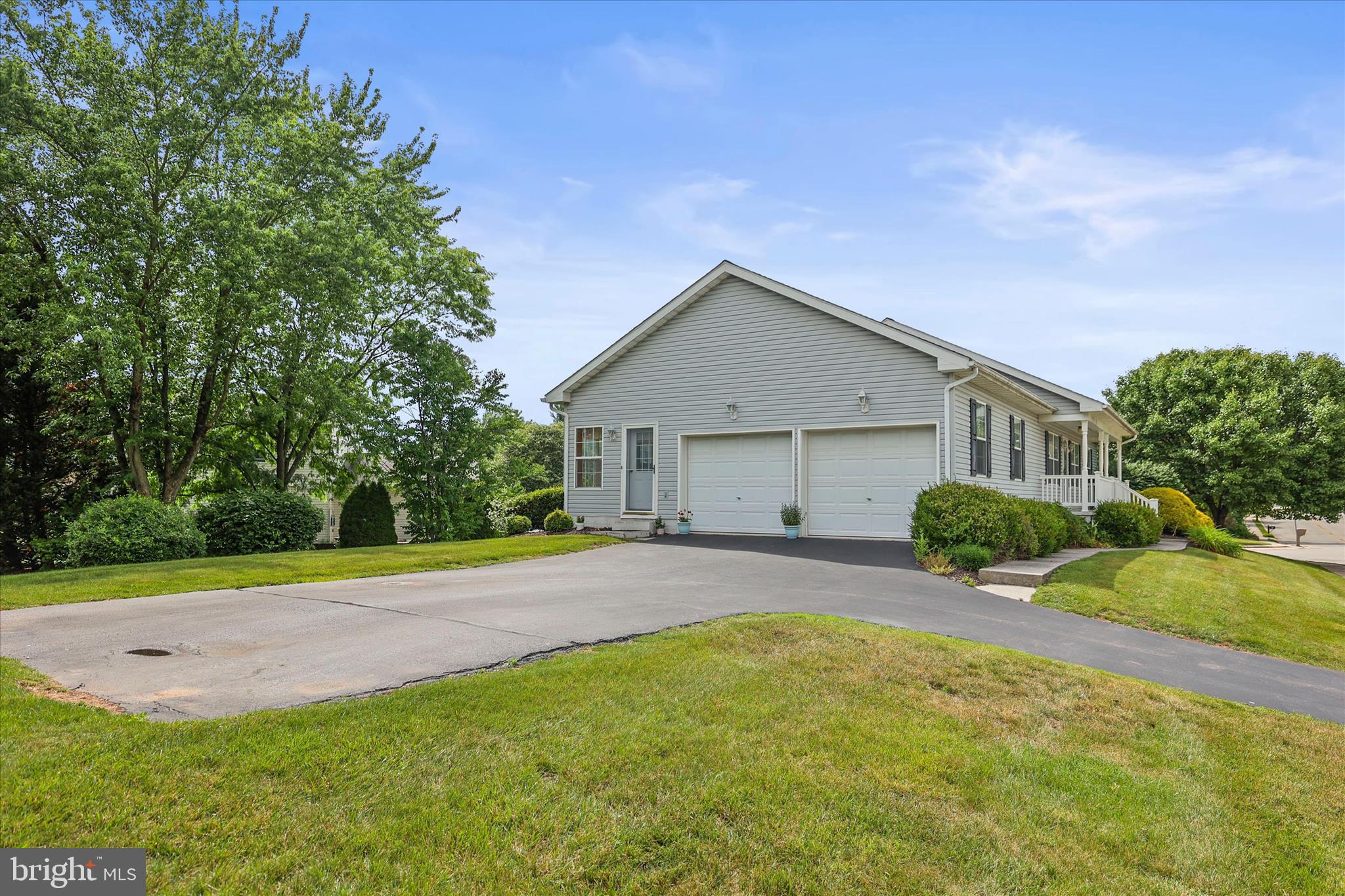 COLONIAL ACRES - Residential