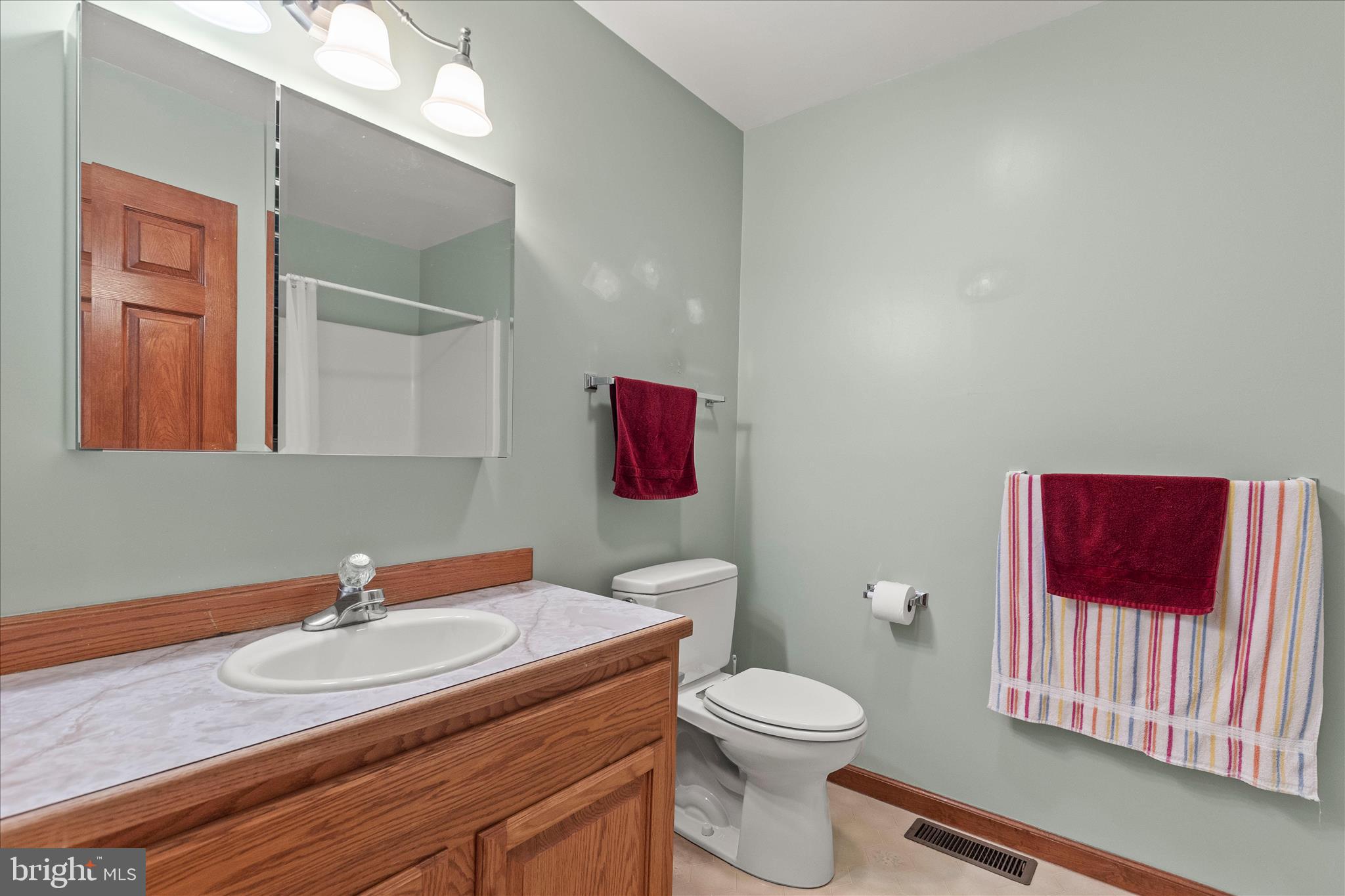 COLONIAL ACRES - Residential