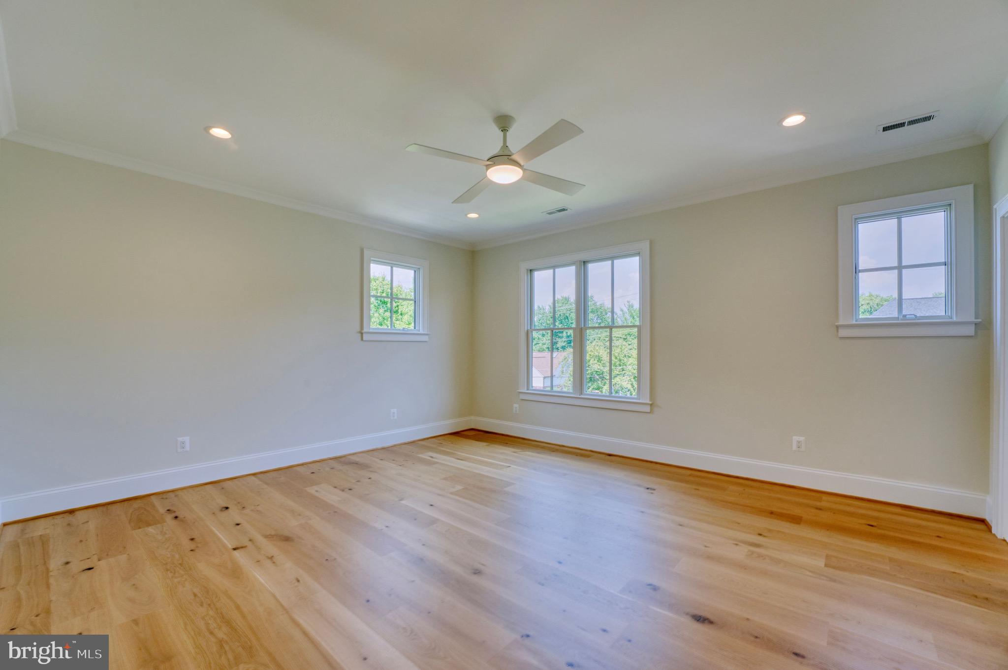 CHESTERBROOK GARDENS - Residential