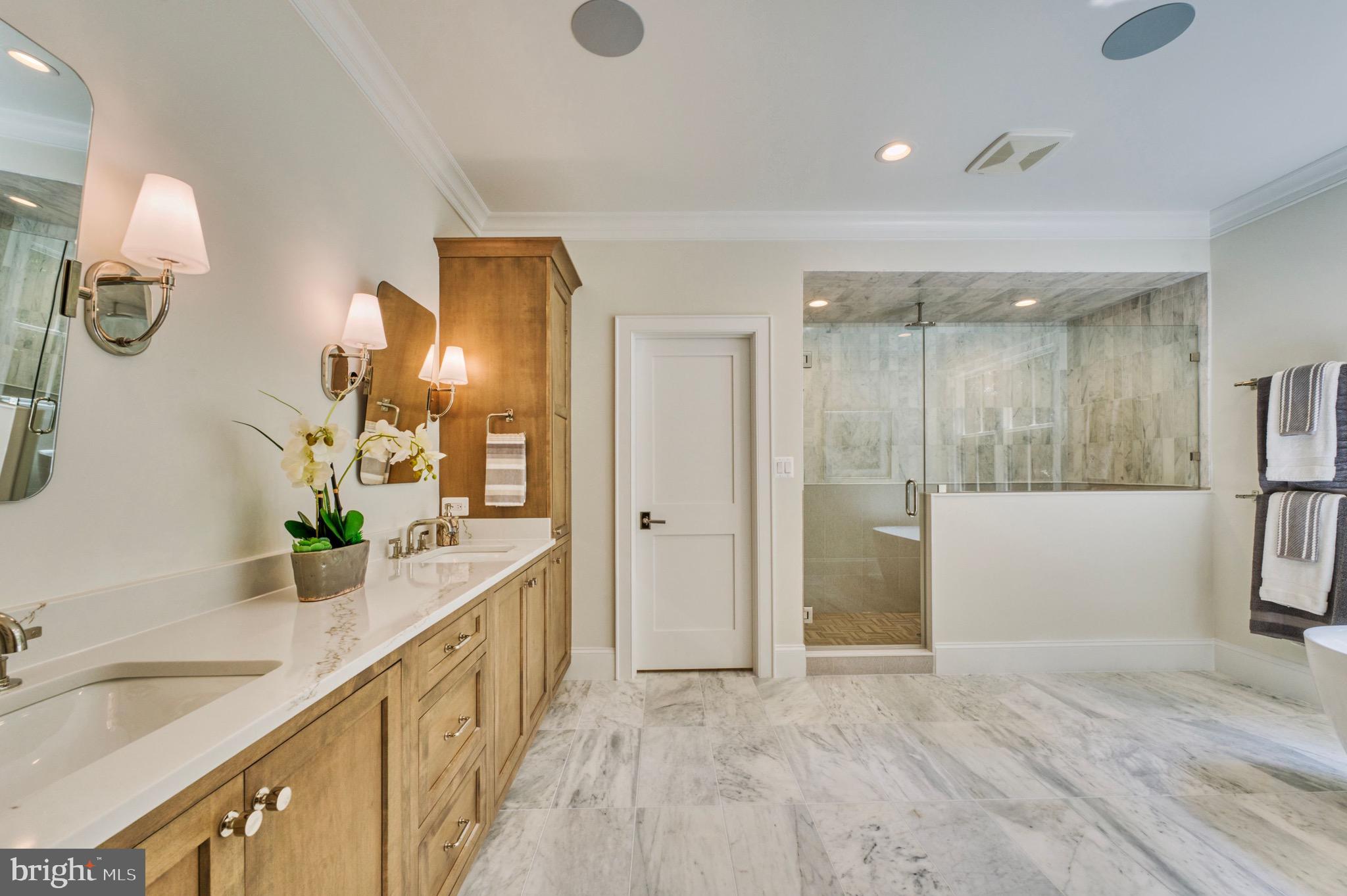 CHESTERBROOK GARDENS - Residential