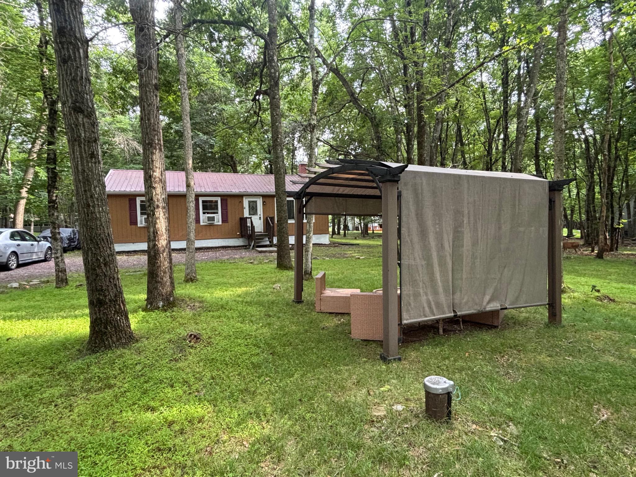 INDIAN MOUNTAIN LAKE - Residential