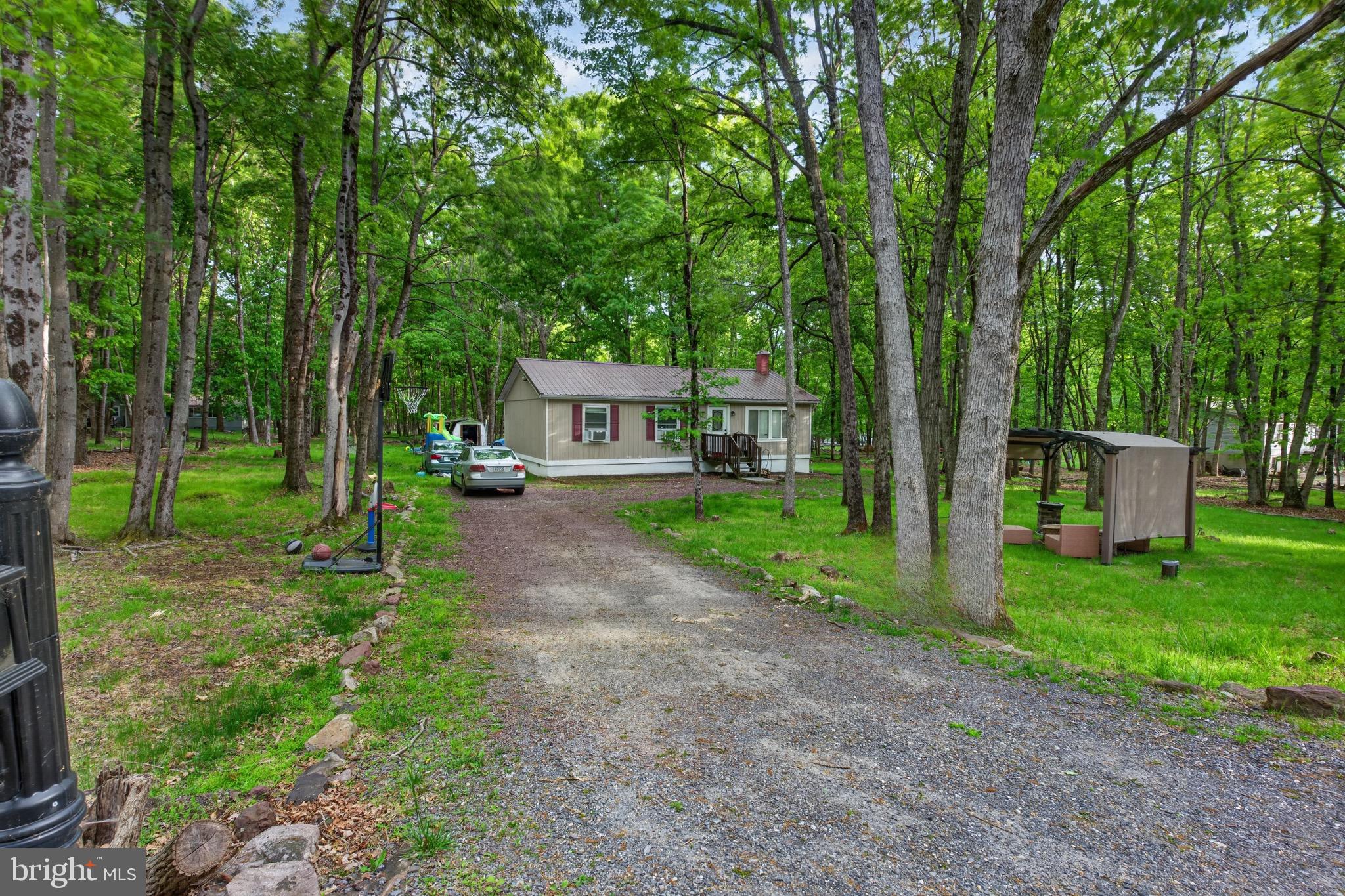 INDIAN MOUNTAIN LAKE - Residential