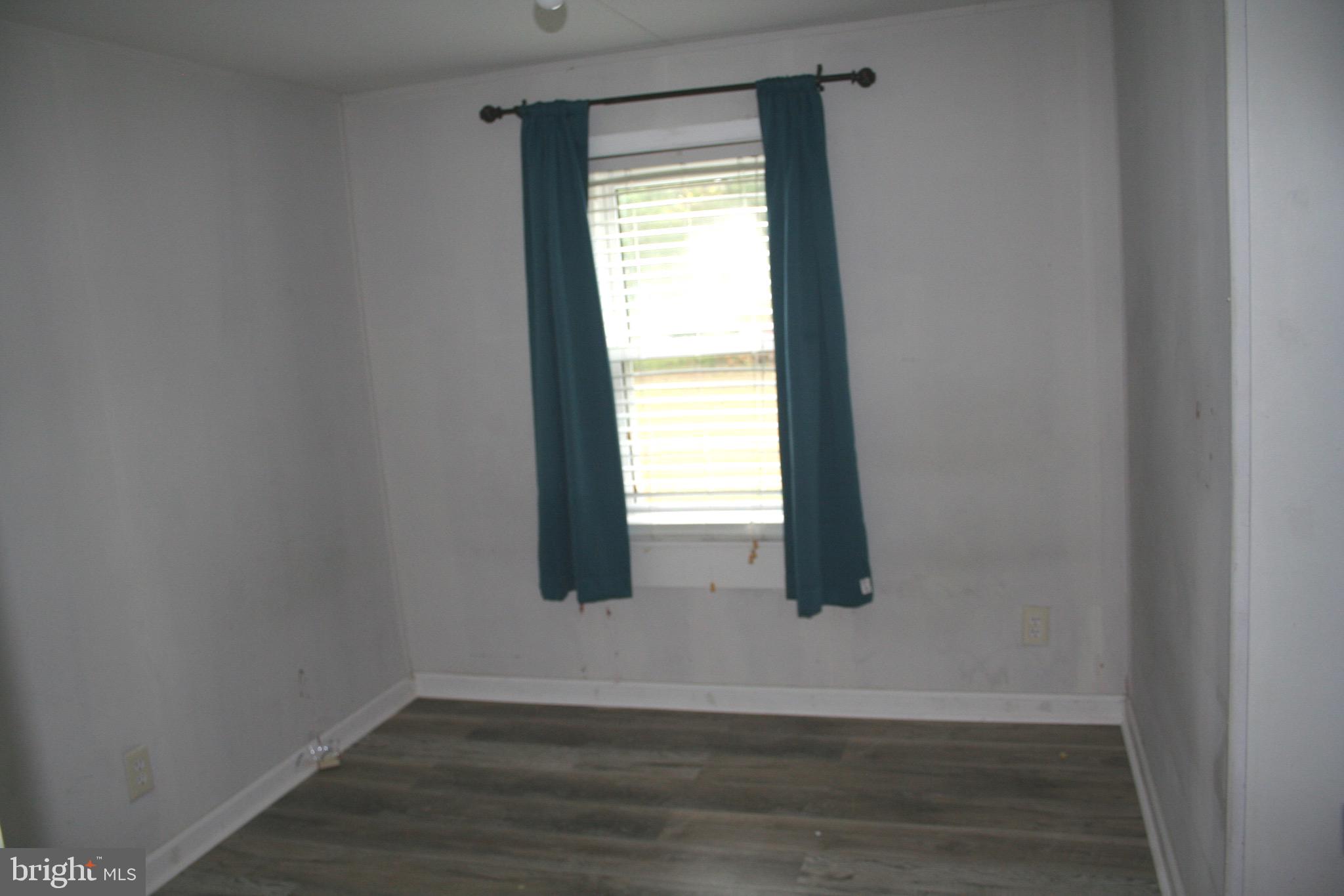 WESTSIDE MHP - Residential